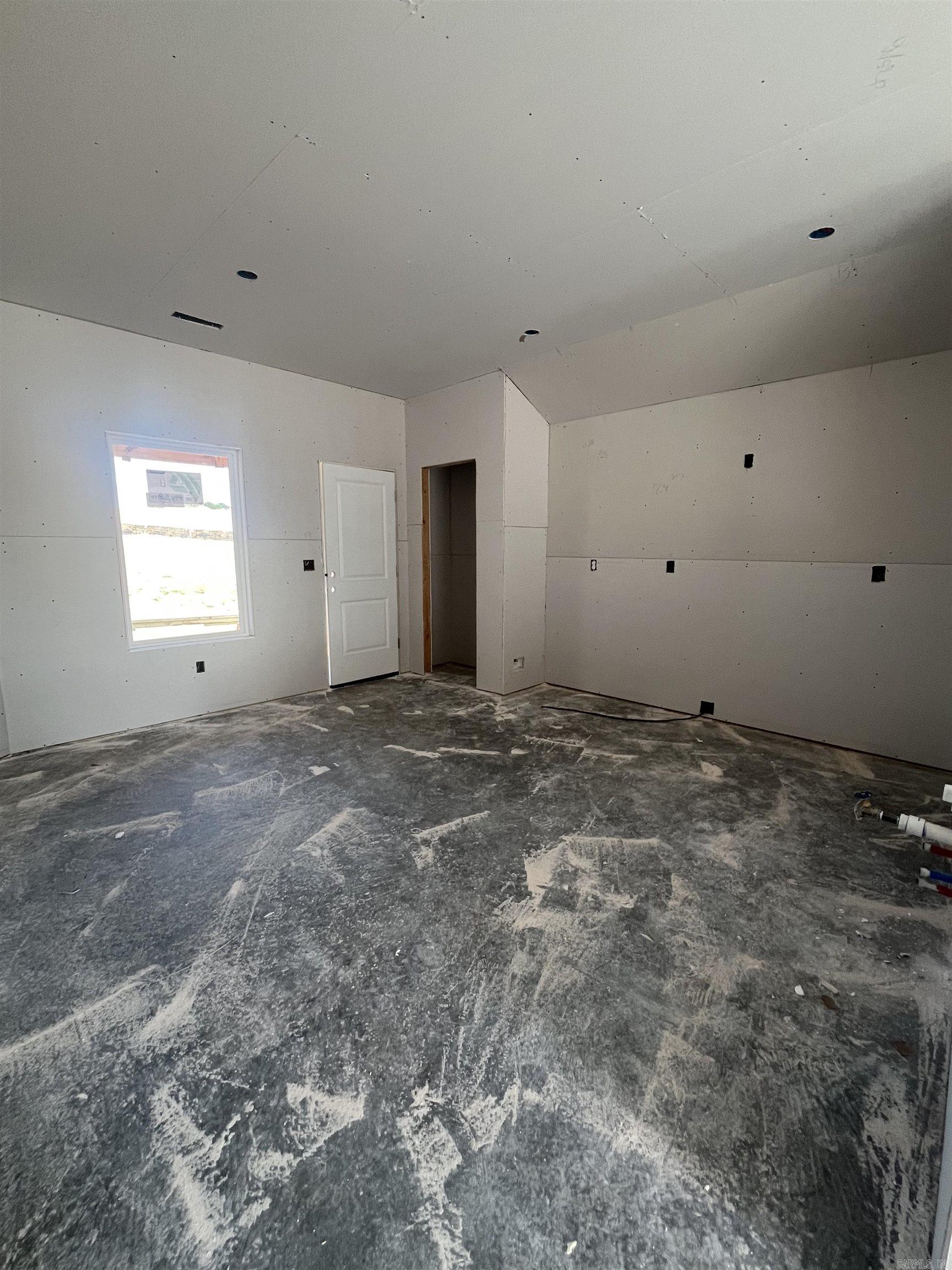 1656 Rambling Brook Drive Property Photo 7