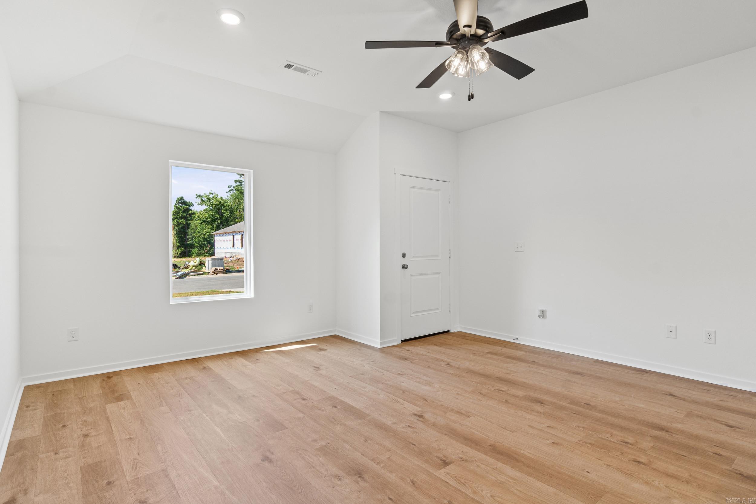 1656 Rambling Brook Drive Property Photo 7