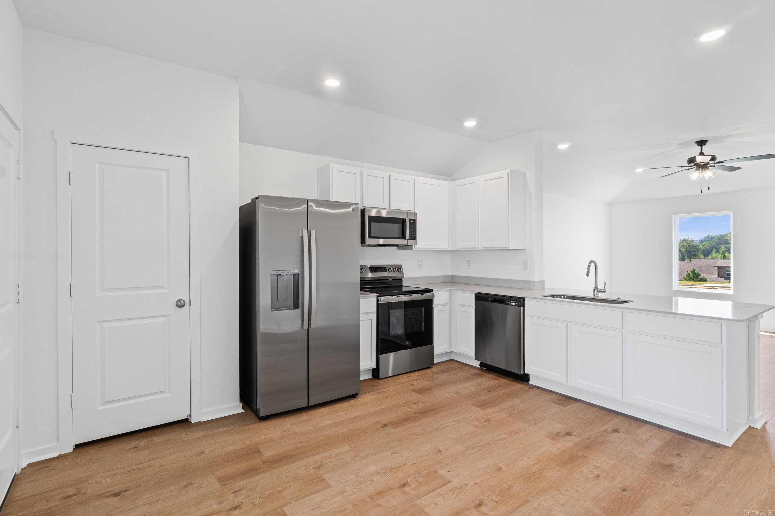1656 Rambling Brook Drive Property Photo 13