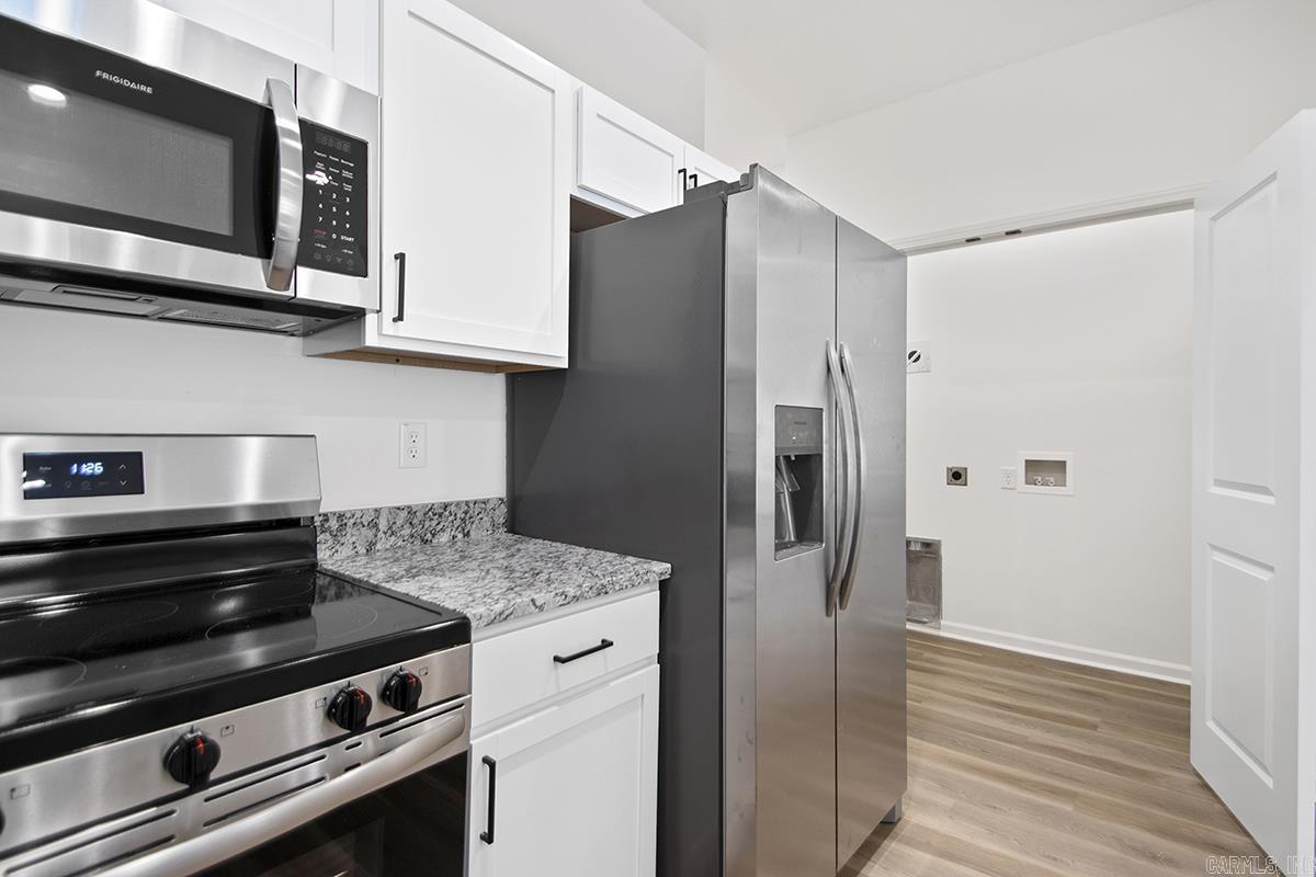 1001 Johnson St Property Photo 11