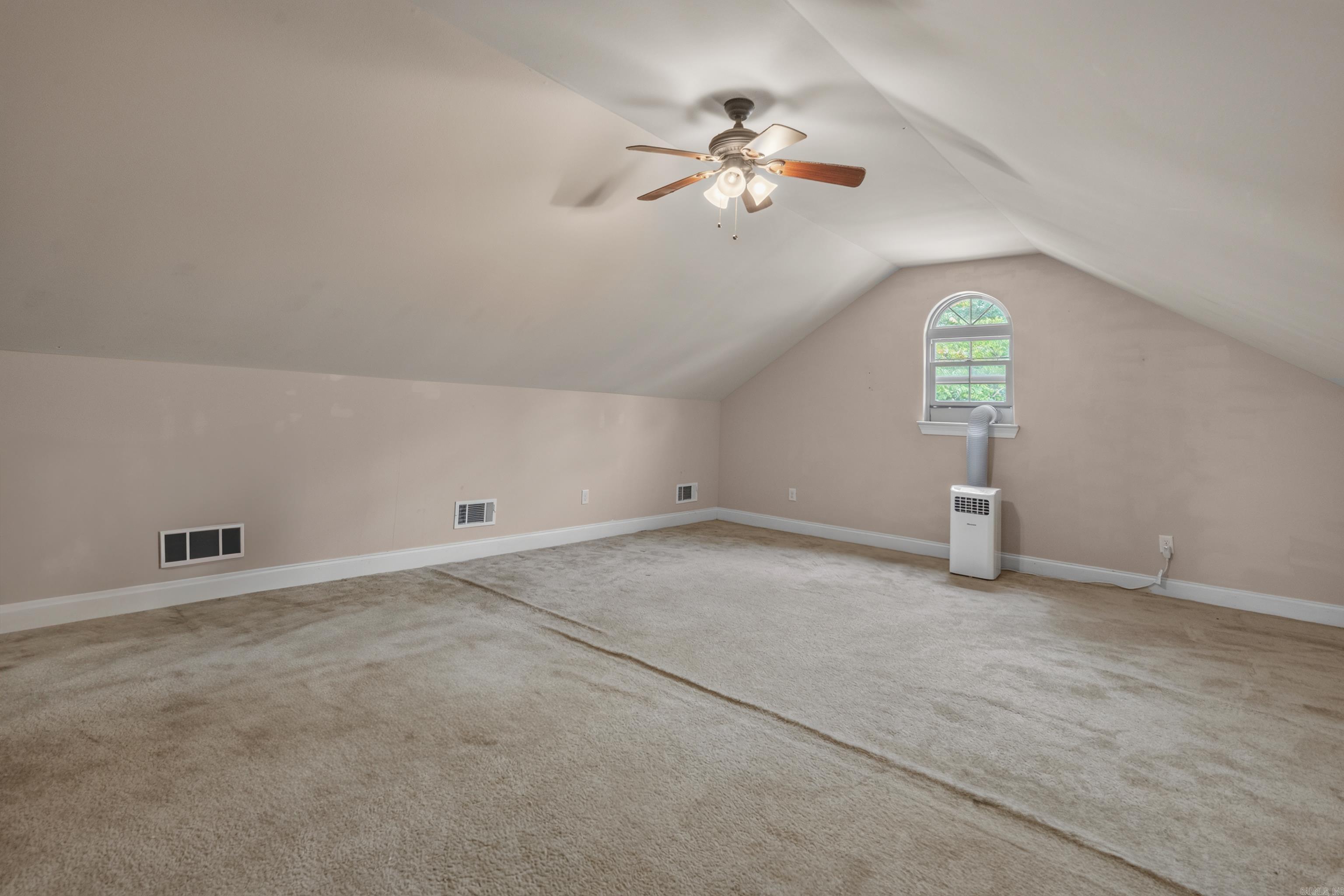 137 Enchanted Cove Property Photo 27