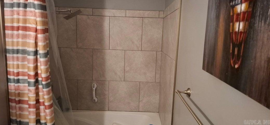 7 Lindsey Circle Property Photo 14