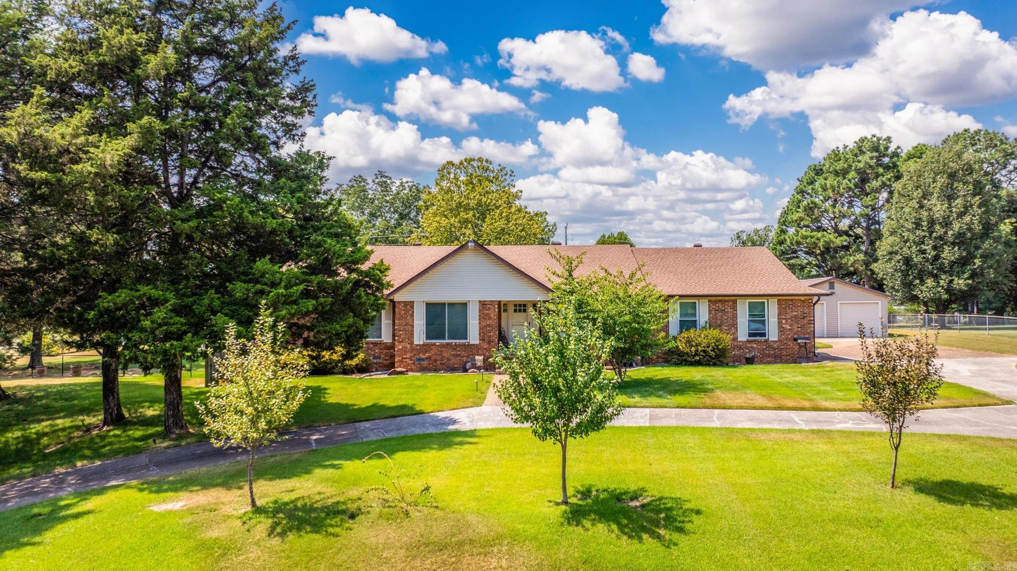 1216 Scenic Place Property Photo 6
