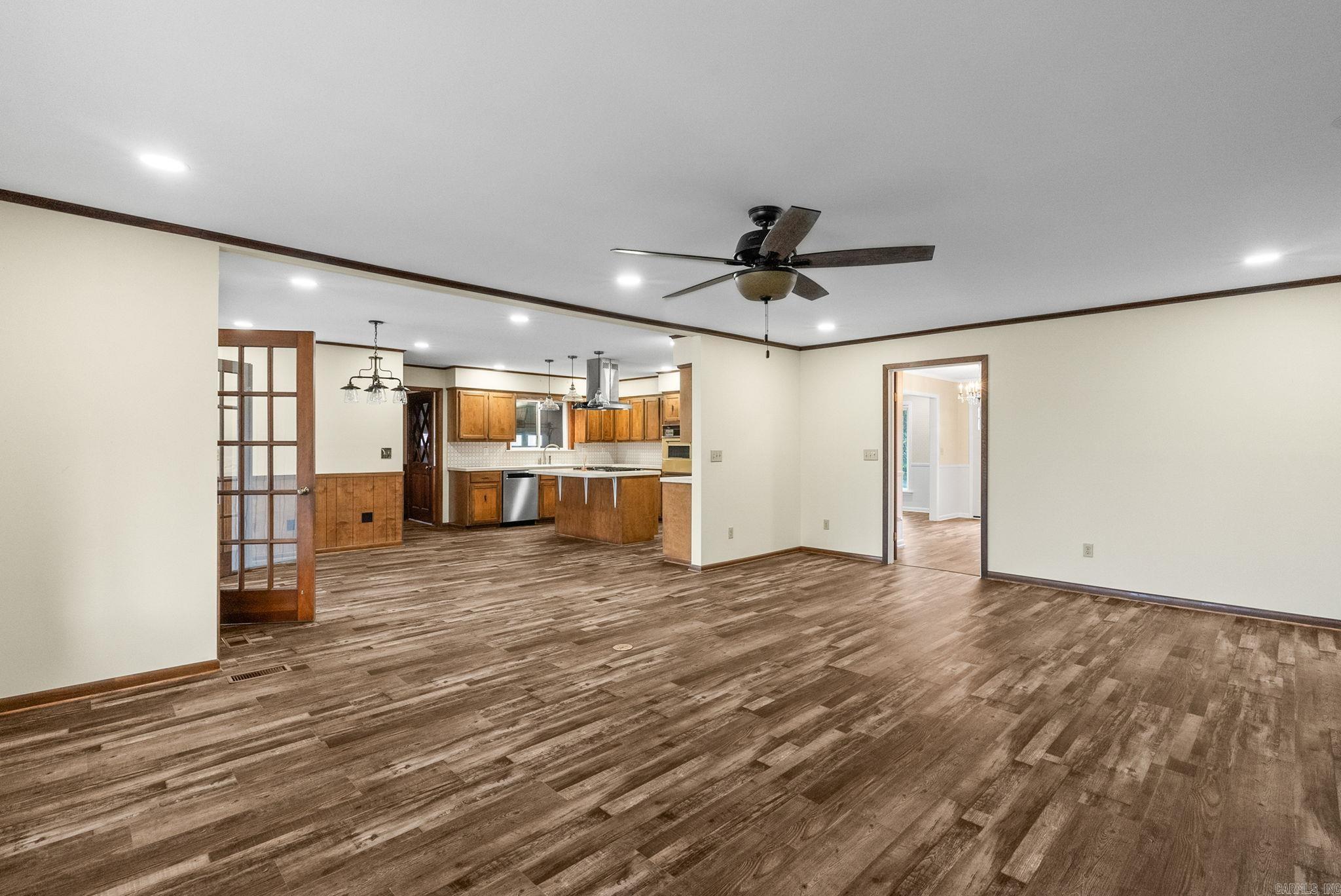 1216 Scenic Place Property Photo 14