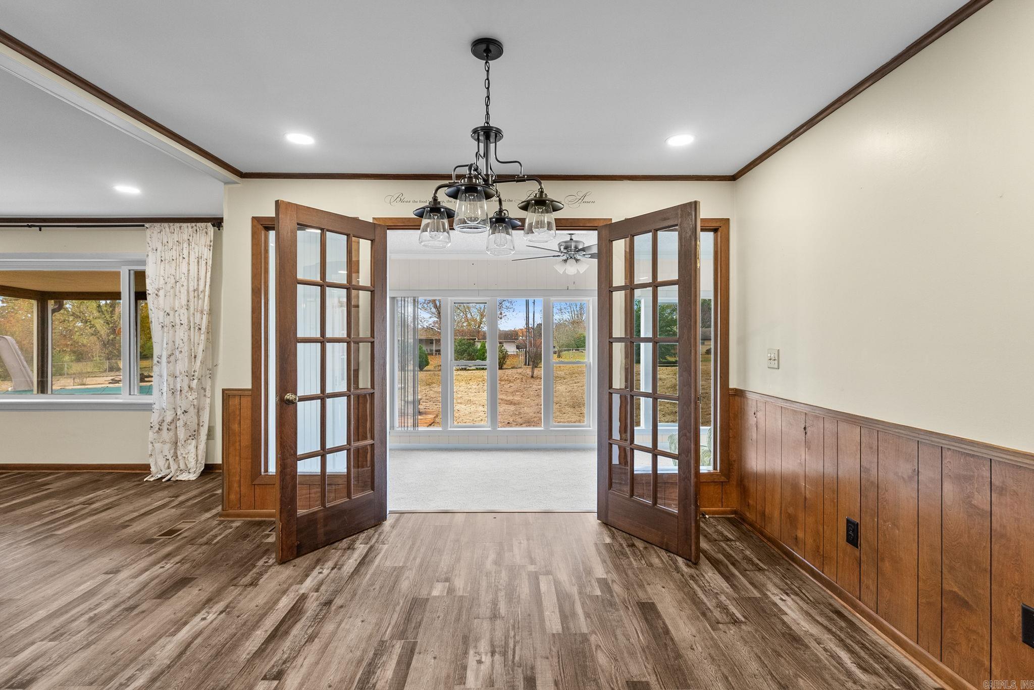 1216 Scenic Place Property Photo 17