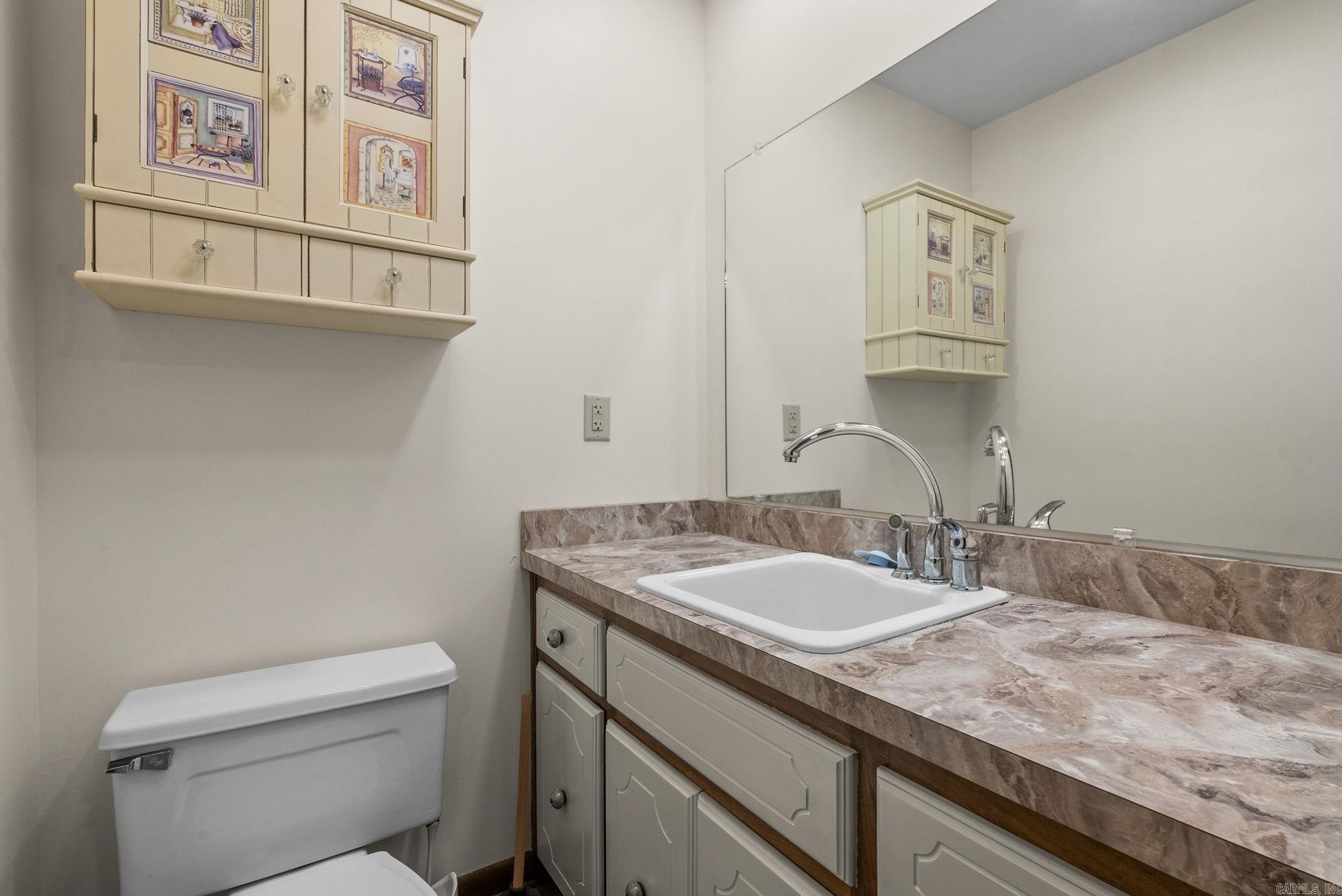 1216 Scenic Place Property Photo 29