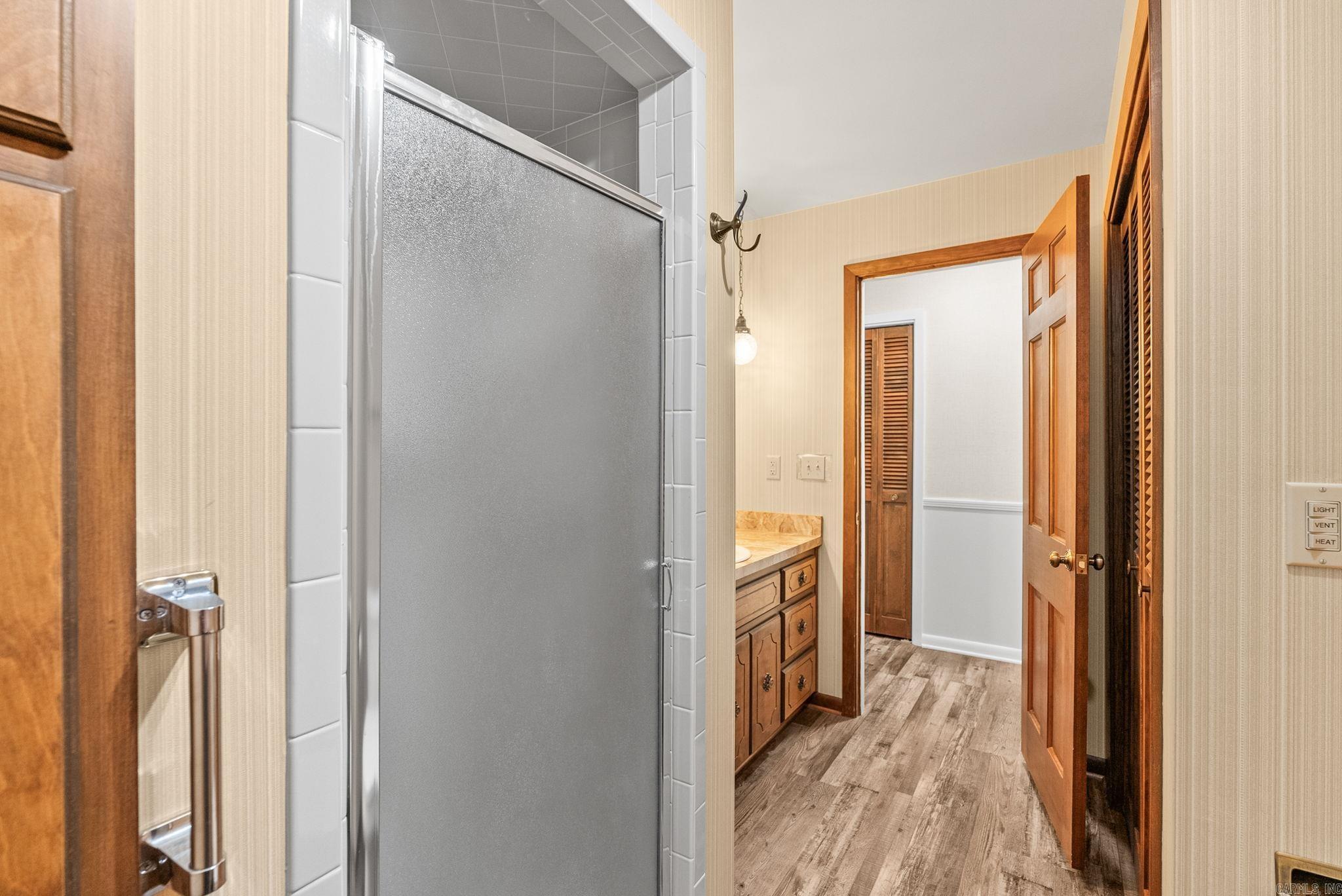 1216 Scenic Place Property Photo 34