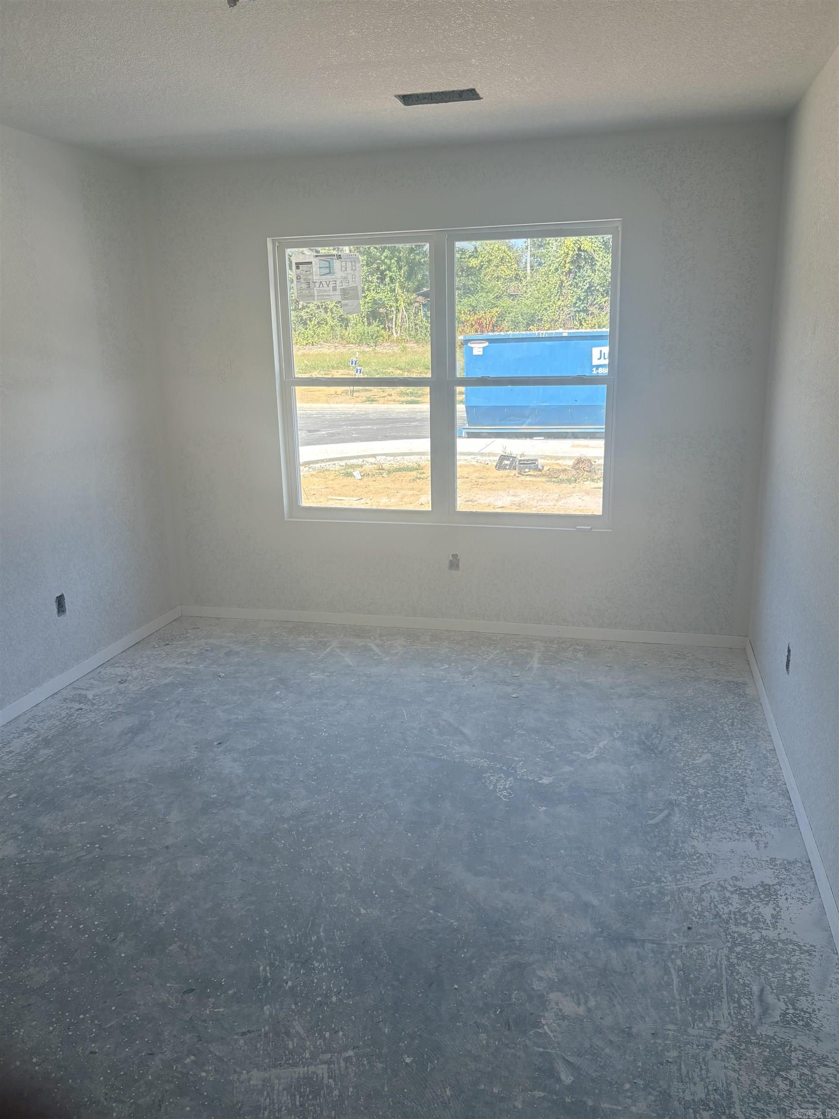 1410 Manor Oaks Boulevard Property Photo 4