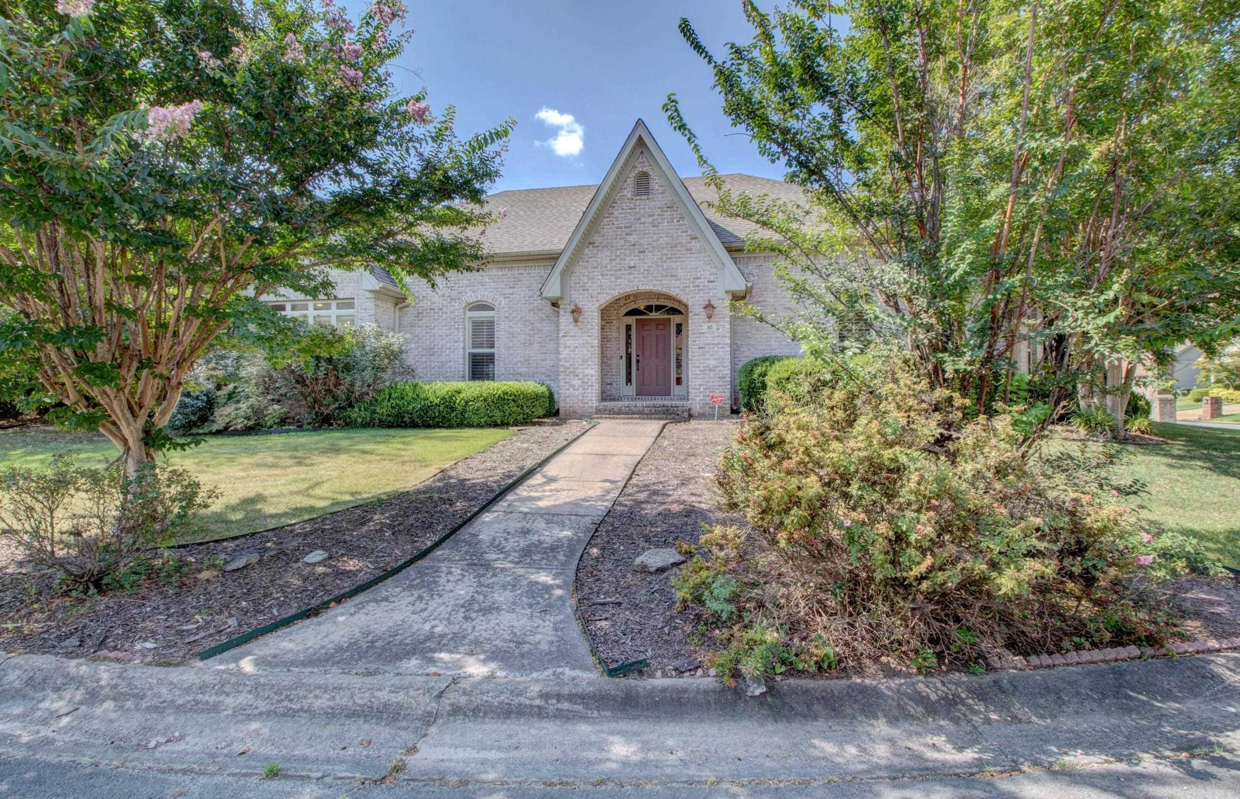 30 Courtside Place Property Photo 1