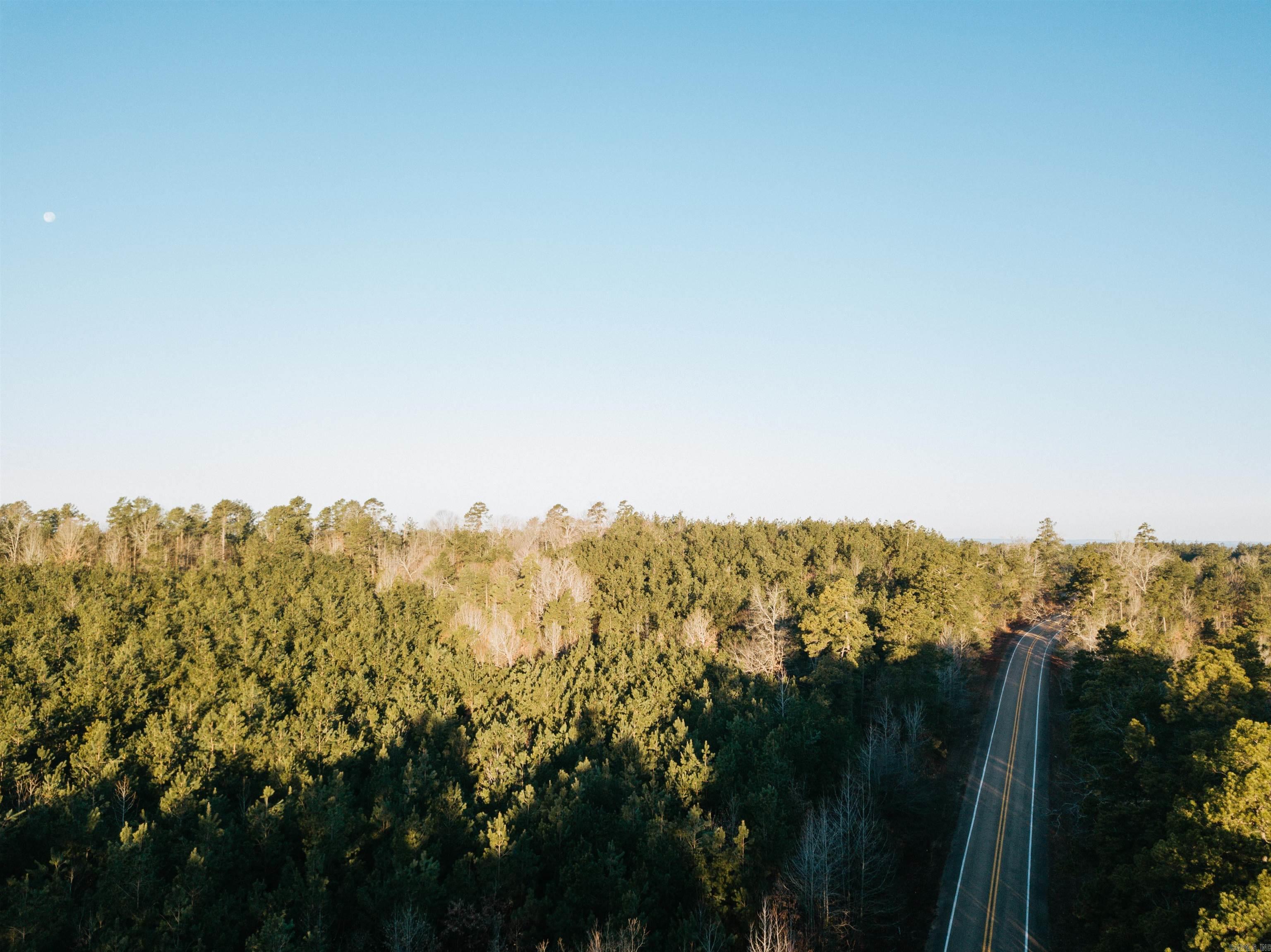000 8 Highway Property Photo 3