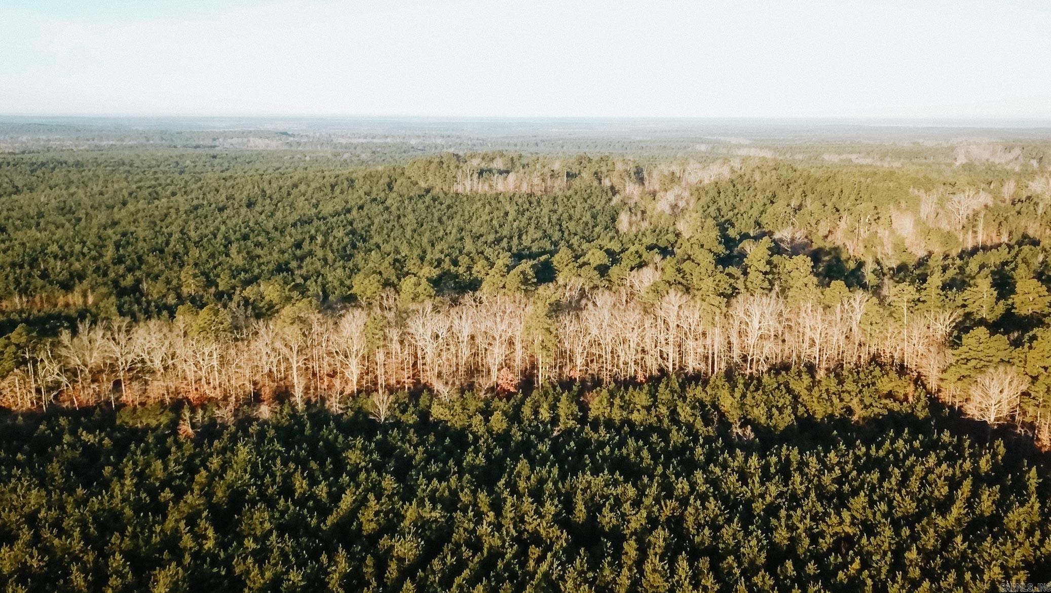 000 8 Highway Property Photo 14