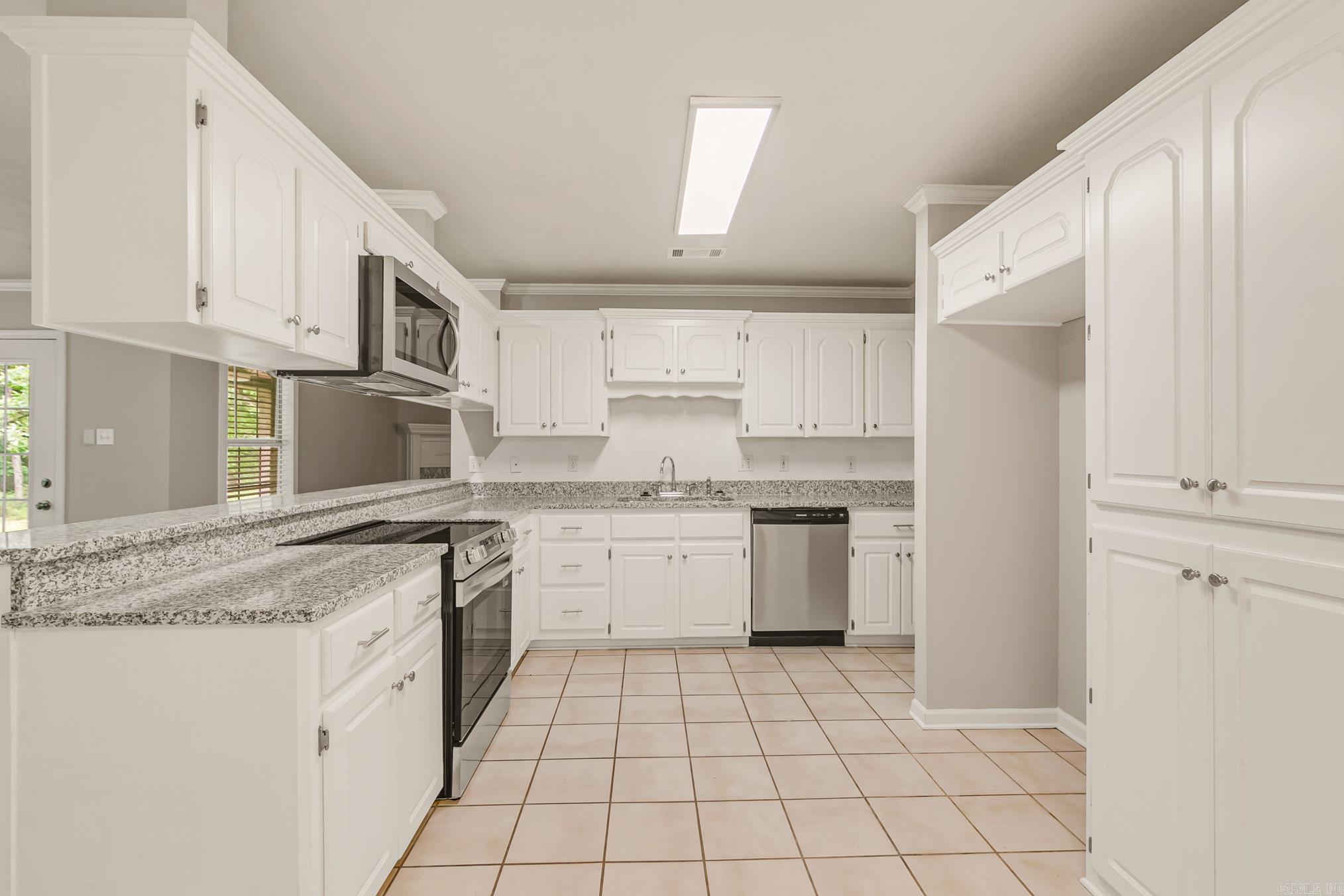 44 Gleneagle Drive Property Photo 15