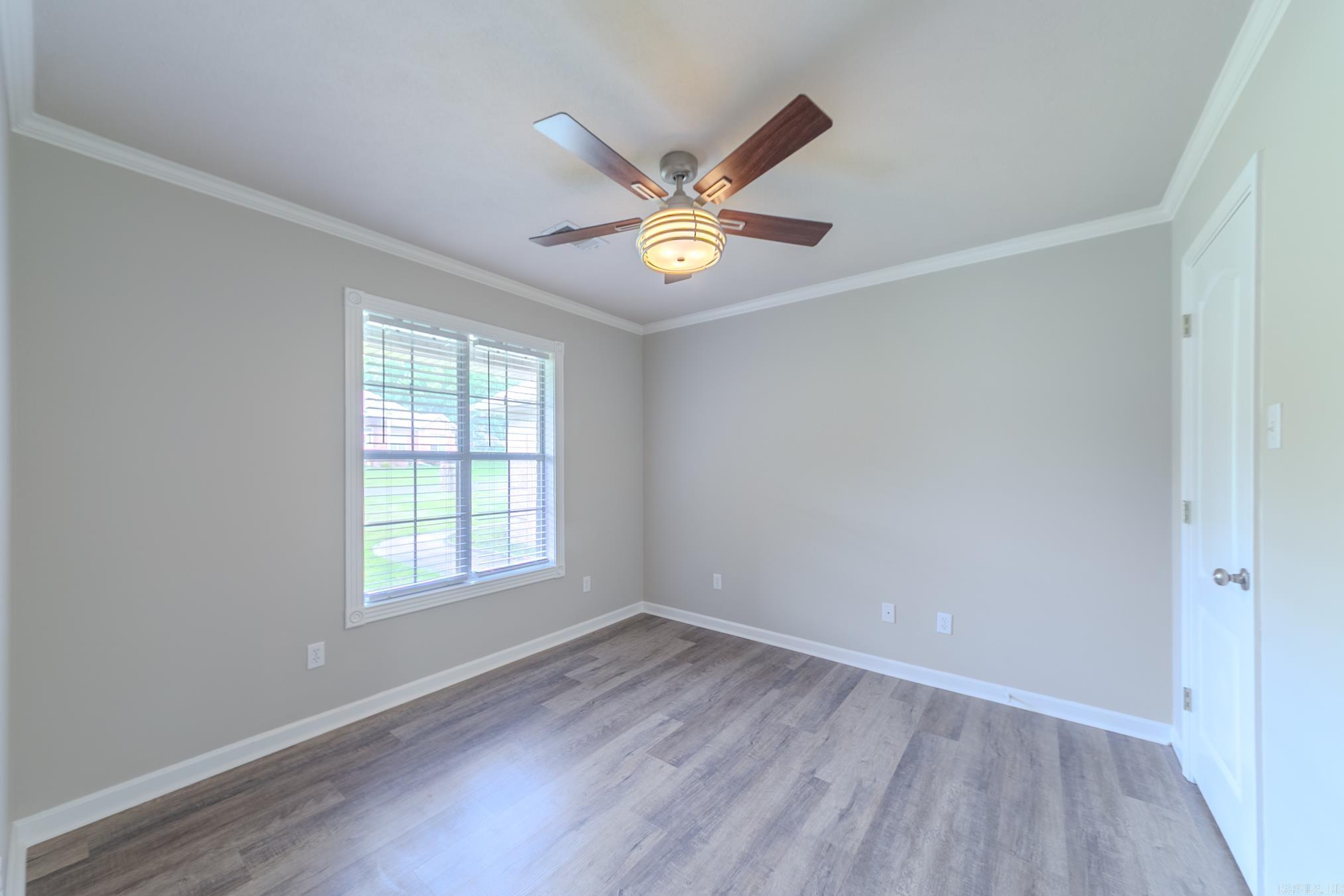 44 Gleneagle Drive Property Photo 29