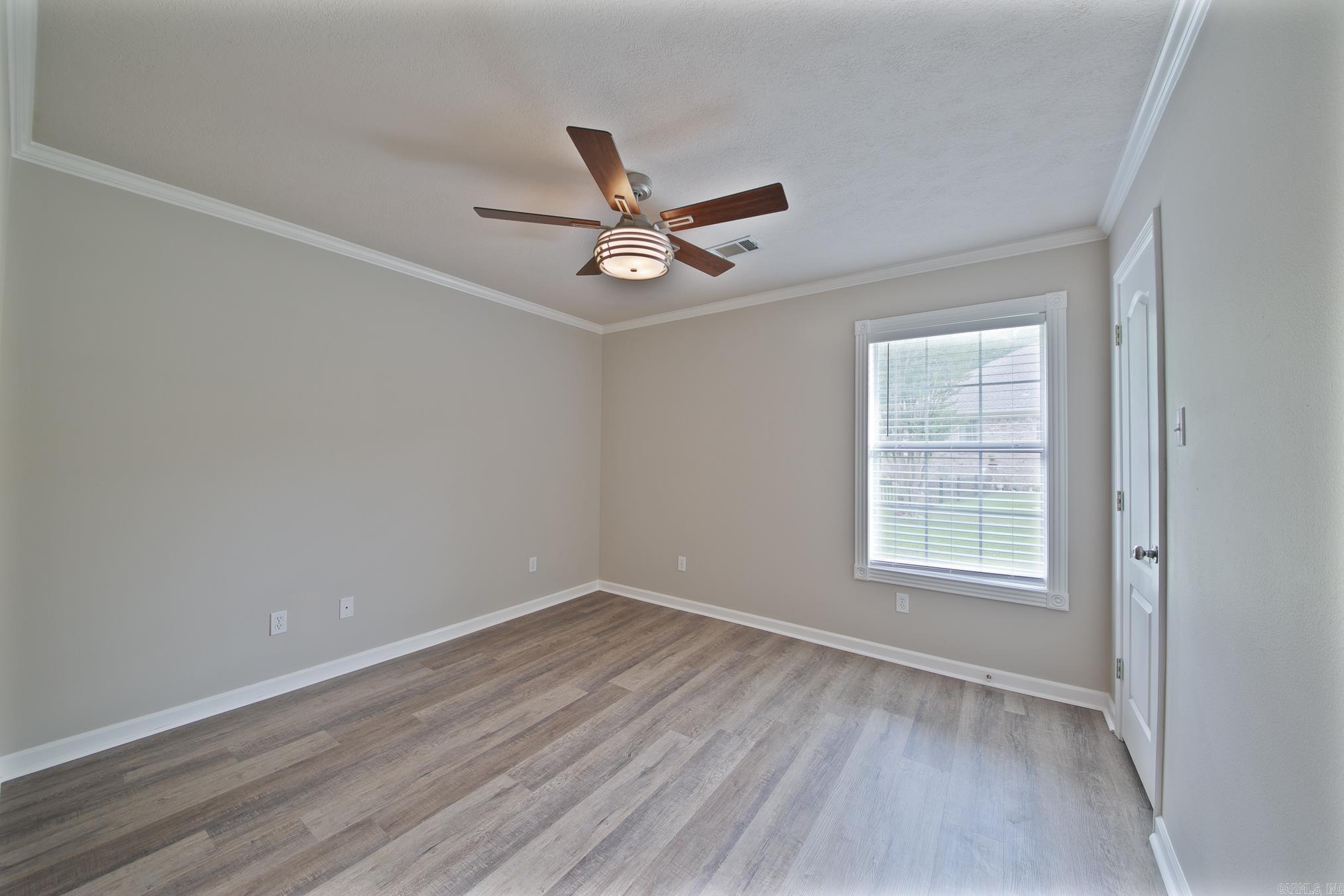 44 Gleneagle Drive Property Photo 33