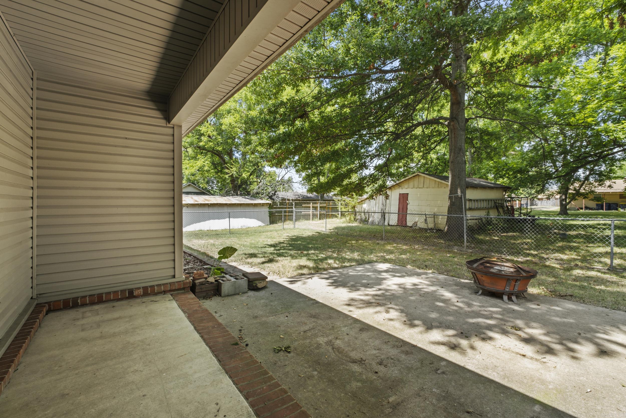 308 E Myrtle Street Property Photo 27