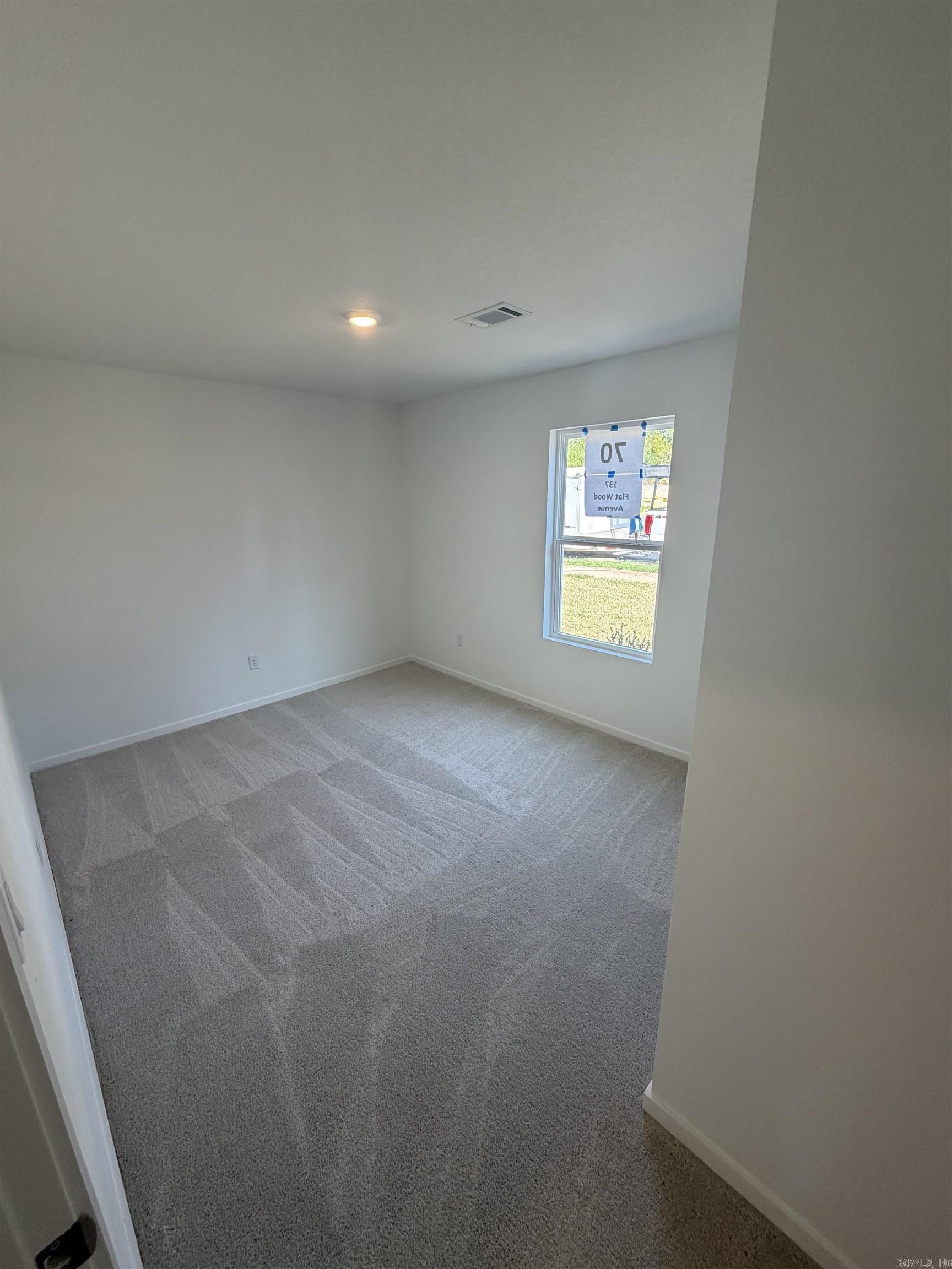 137 Flat Wood Avenue Property Photo 6