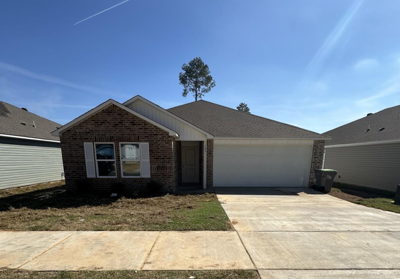 133 Flat Wood Avenue Property Photo 1