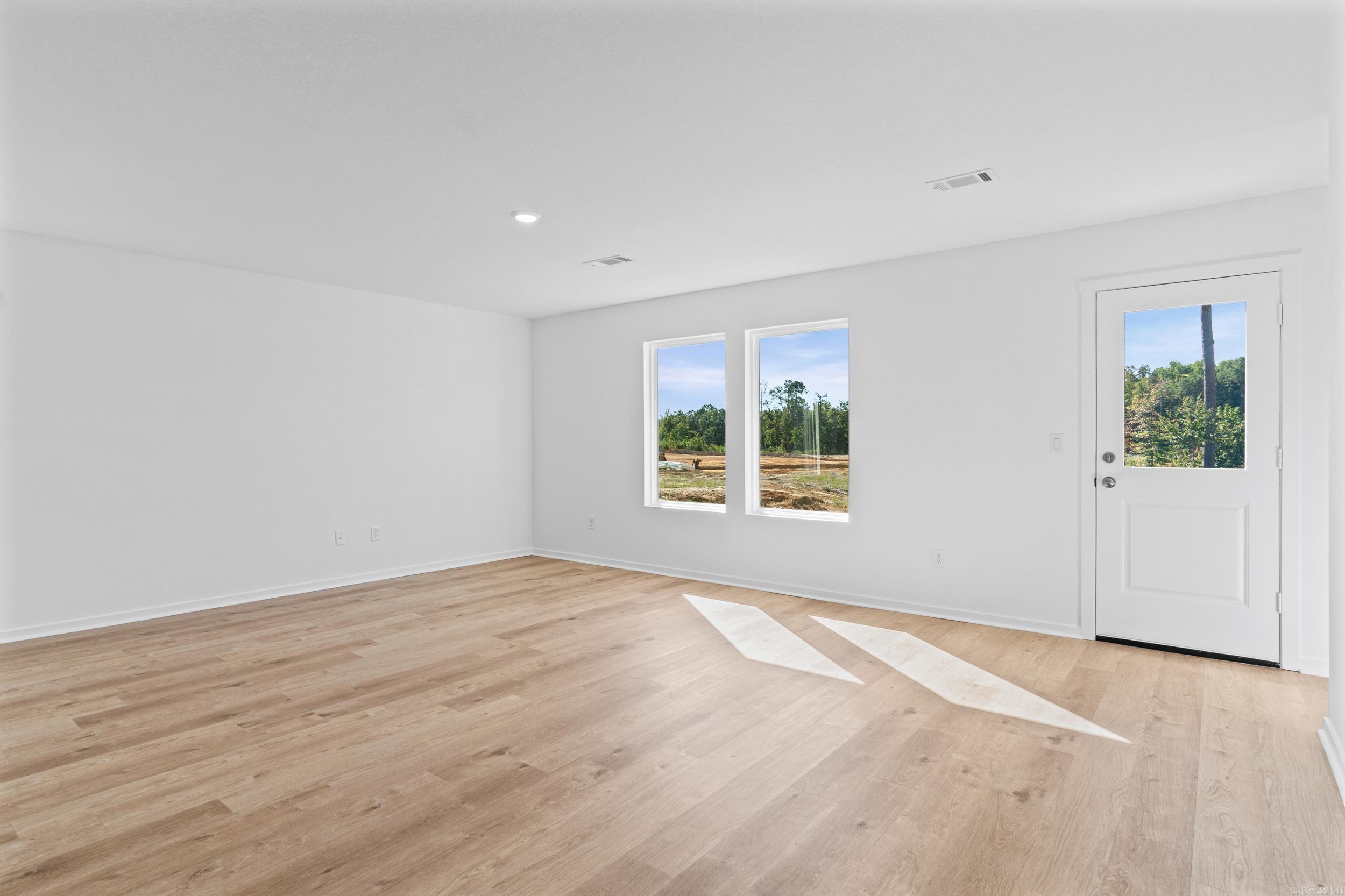 133 Flat Wood Avenue Property Photo 11