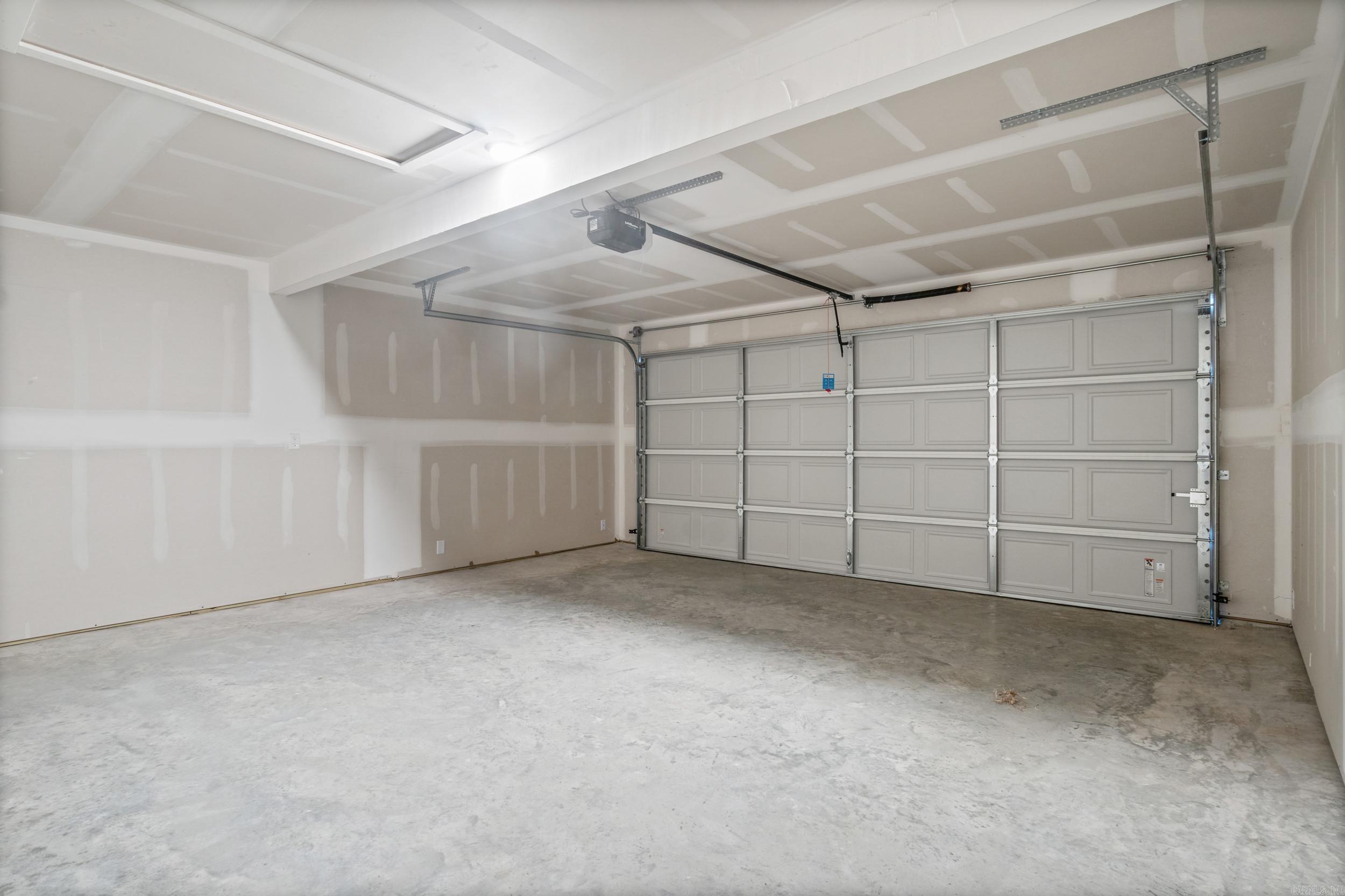 133 Flat Wood Avenue Property Photo 30