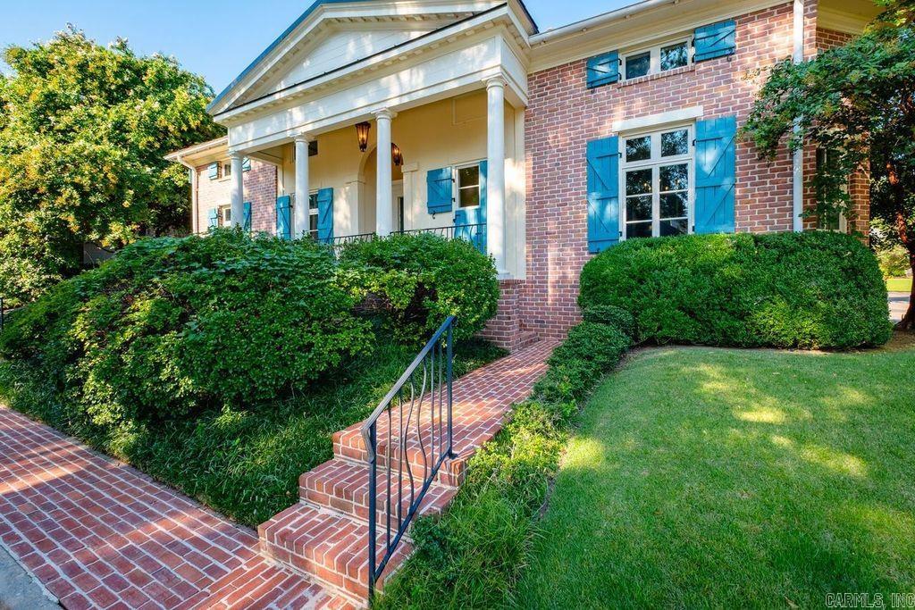10 Saint Johns Place Property Photo 4