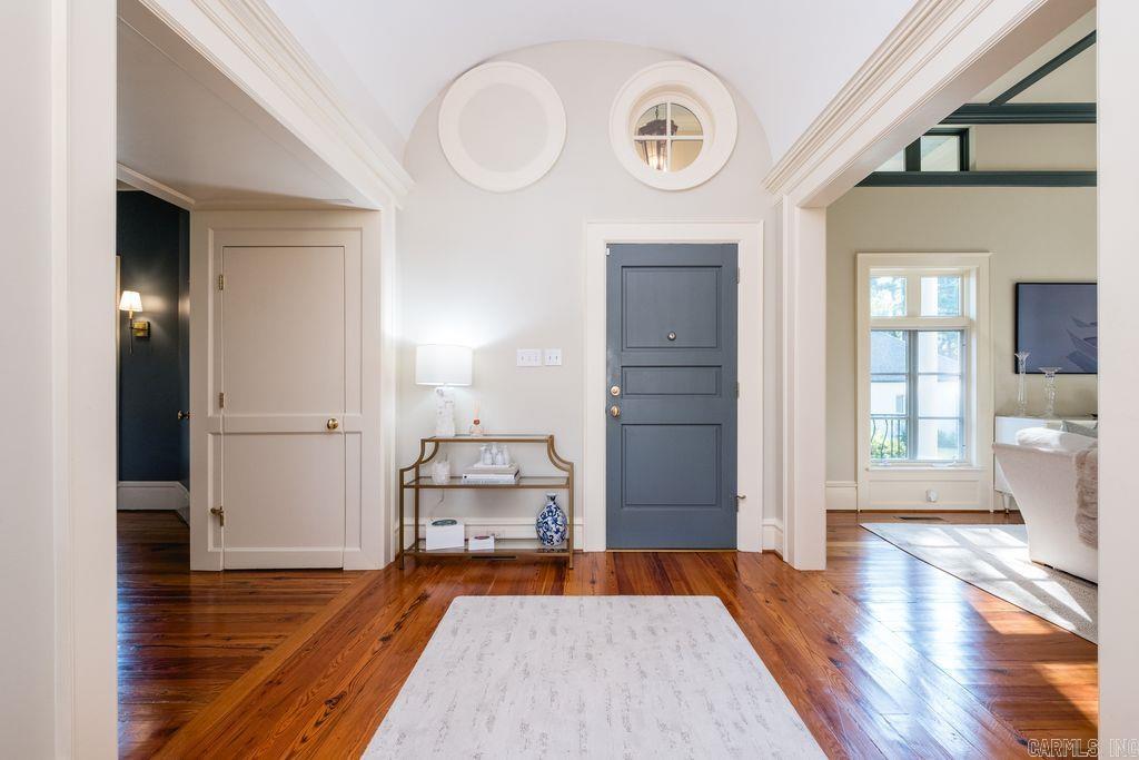 10 Saint Johns Place Property Photo 14