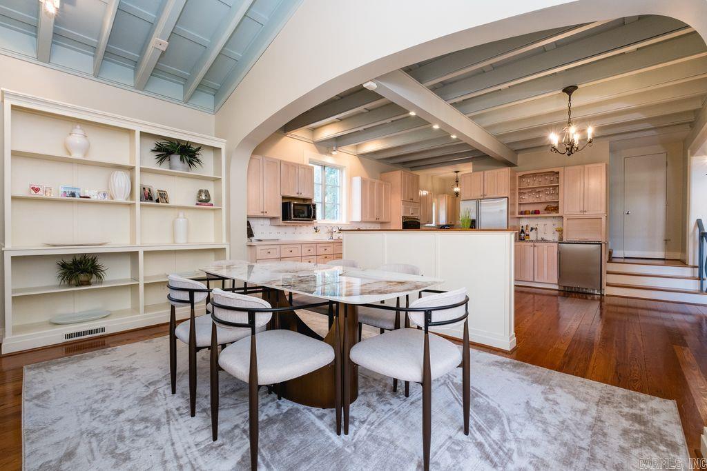 10 Saint Johns Place Property Photo 18