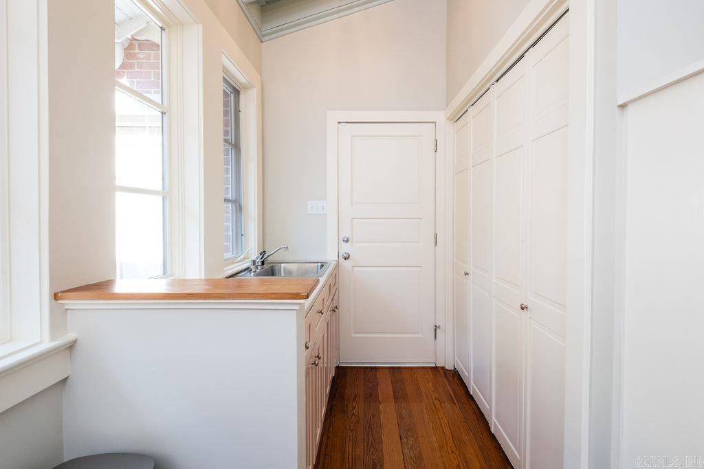 10 Saint Johns Place Property Photo 22