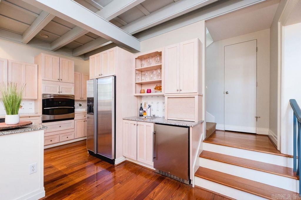 10 Saint Johns Place Property Photo 27
