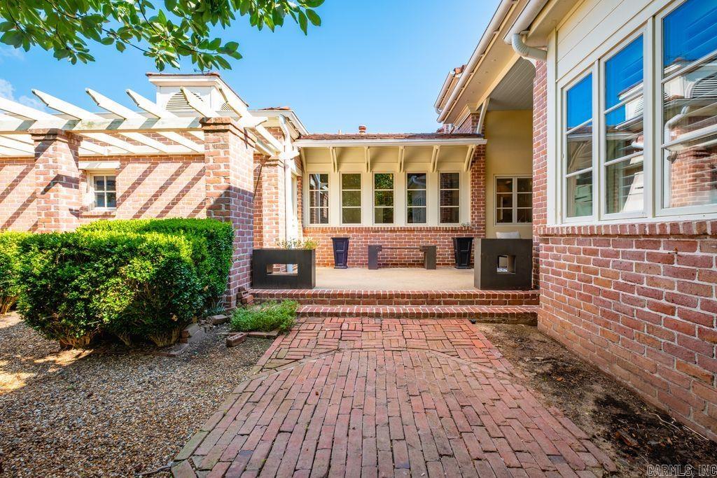 10 Saint Johns Place Property Photo 37