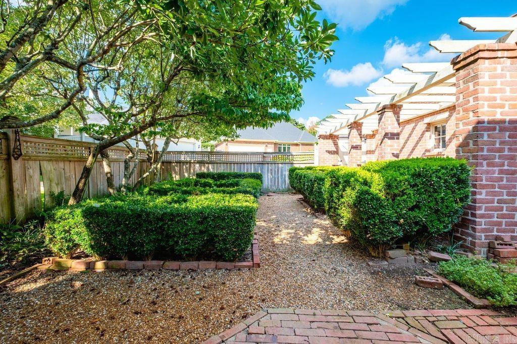 10 Saint Johns Place Property Photo 40