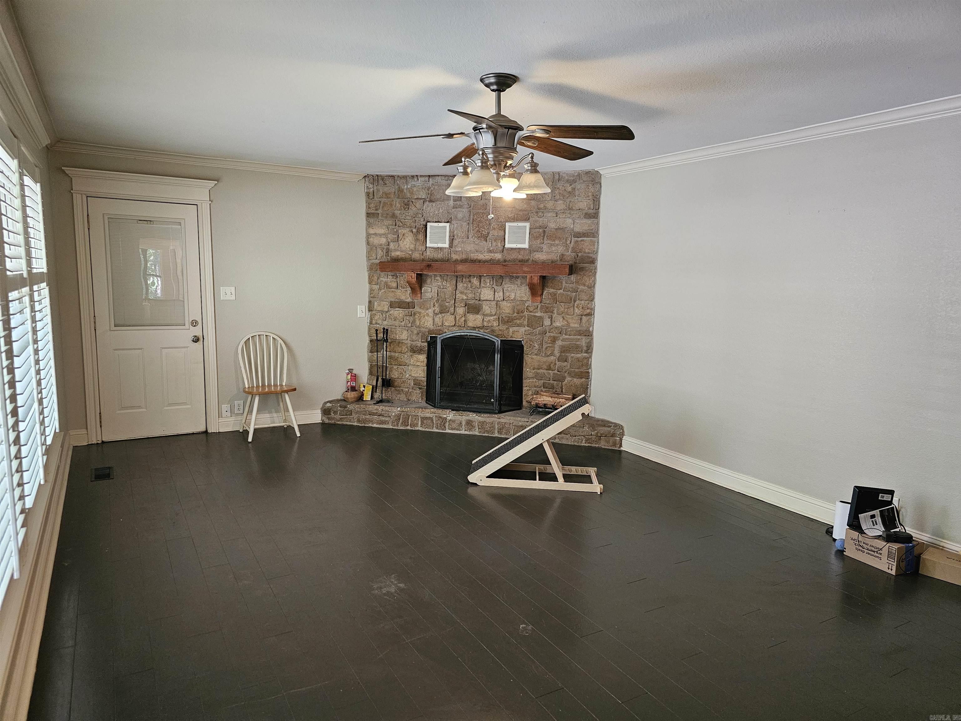 16 Pego Circle Property Photo 4