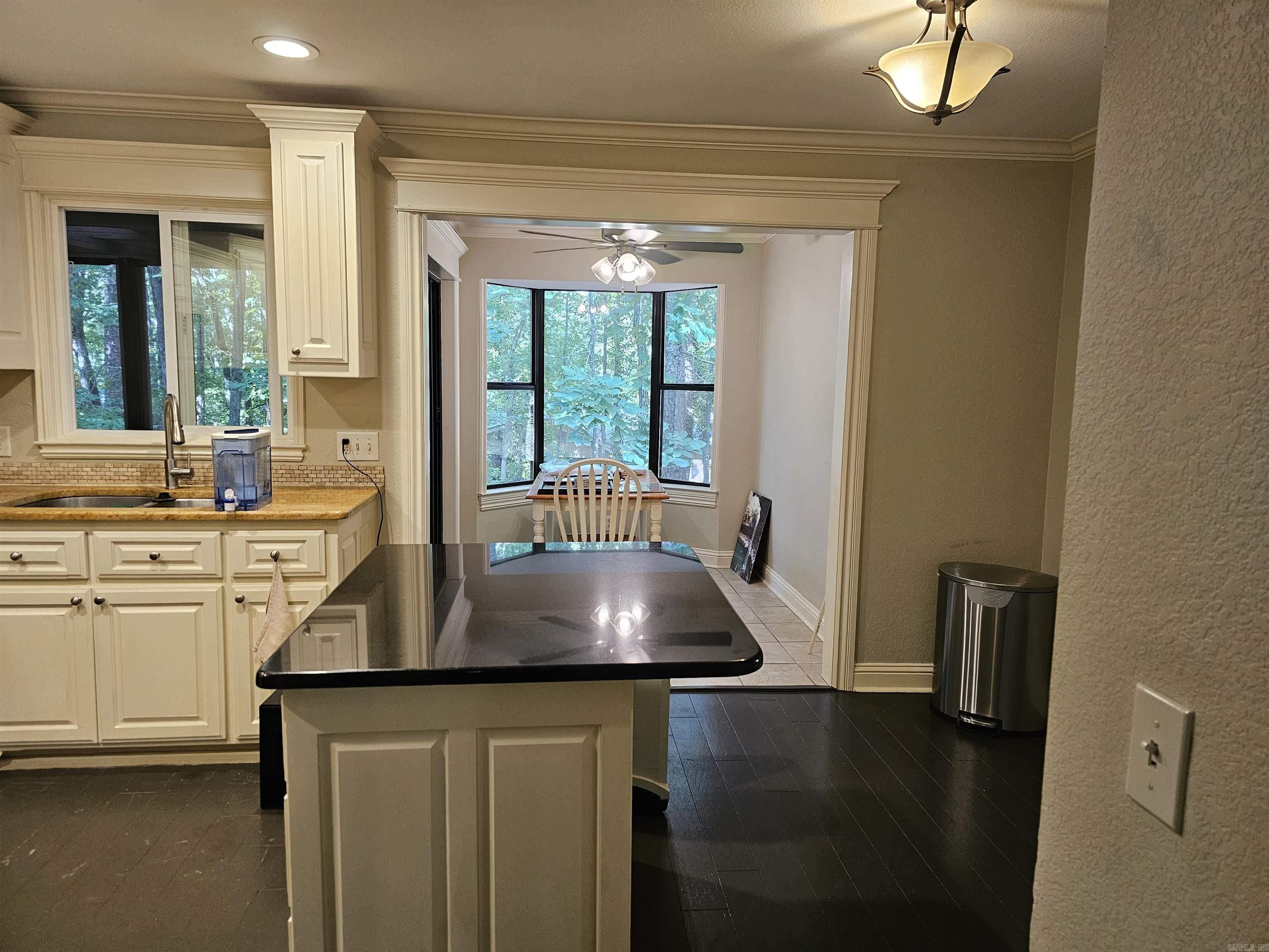 16 Pego Circle Property Photo 5