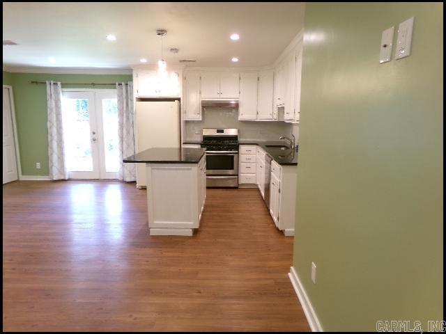 7910 Burnelle Drive Property Photo 3