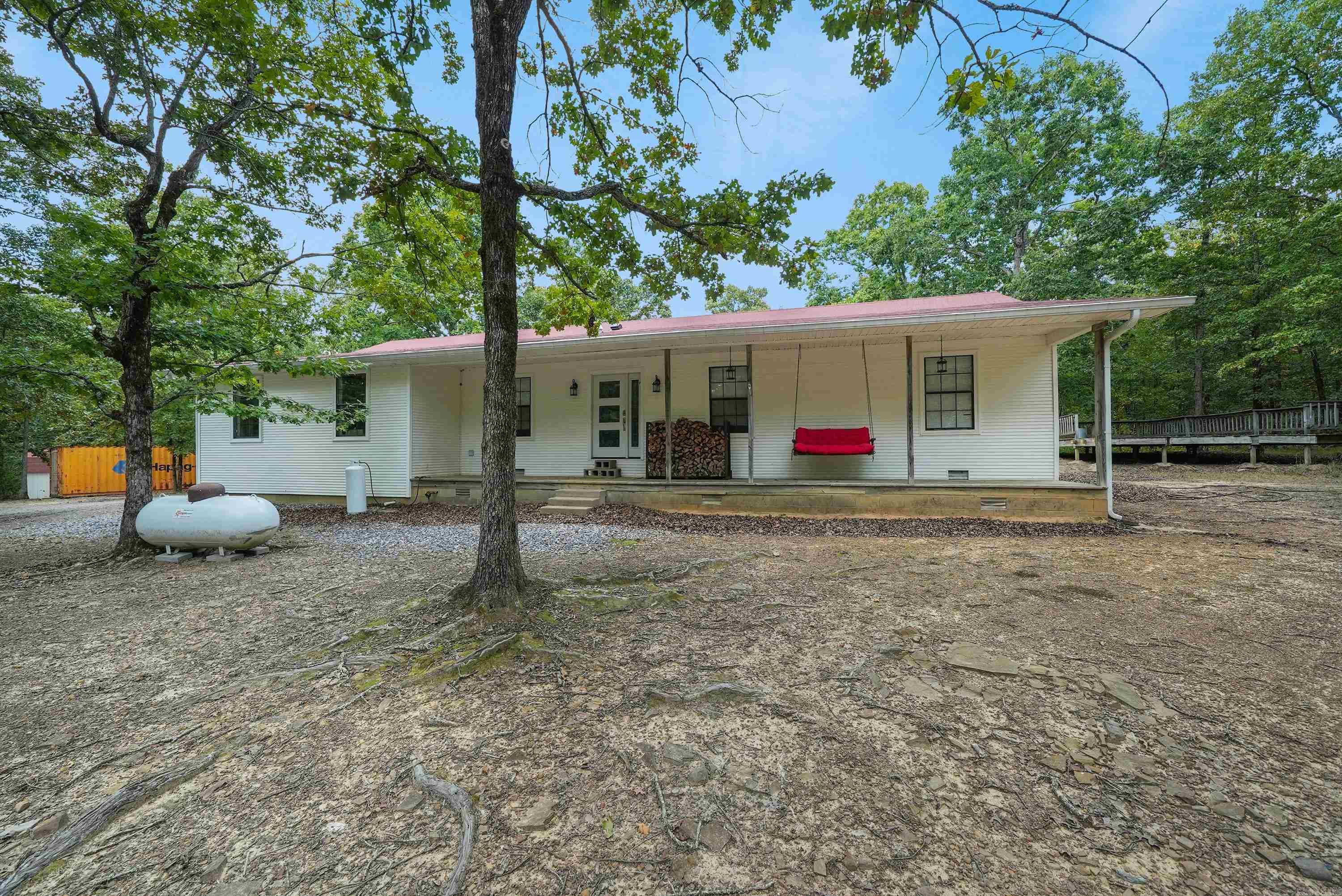 68 Tanner Dr Property Photo 1