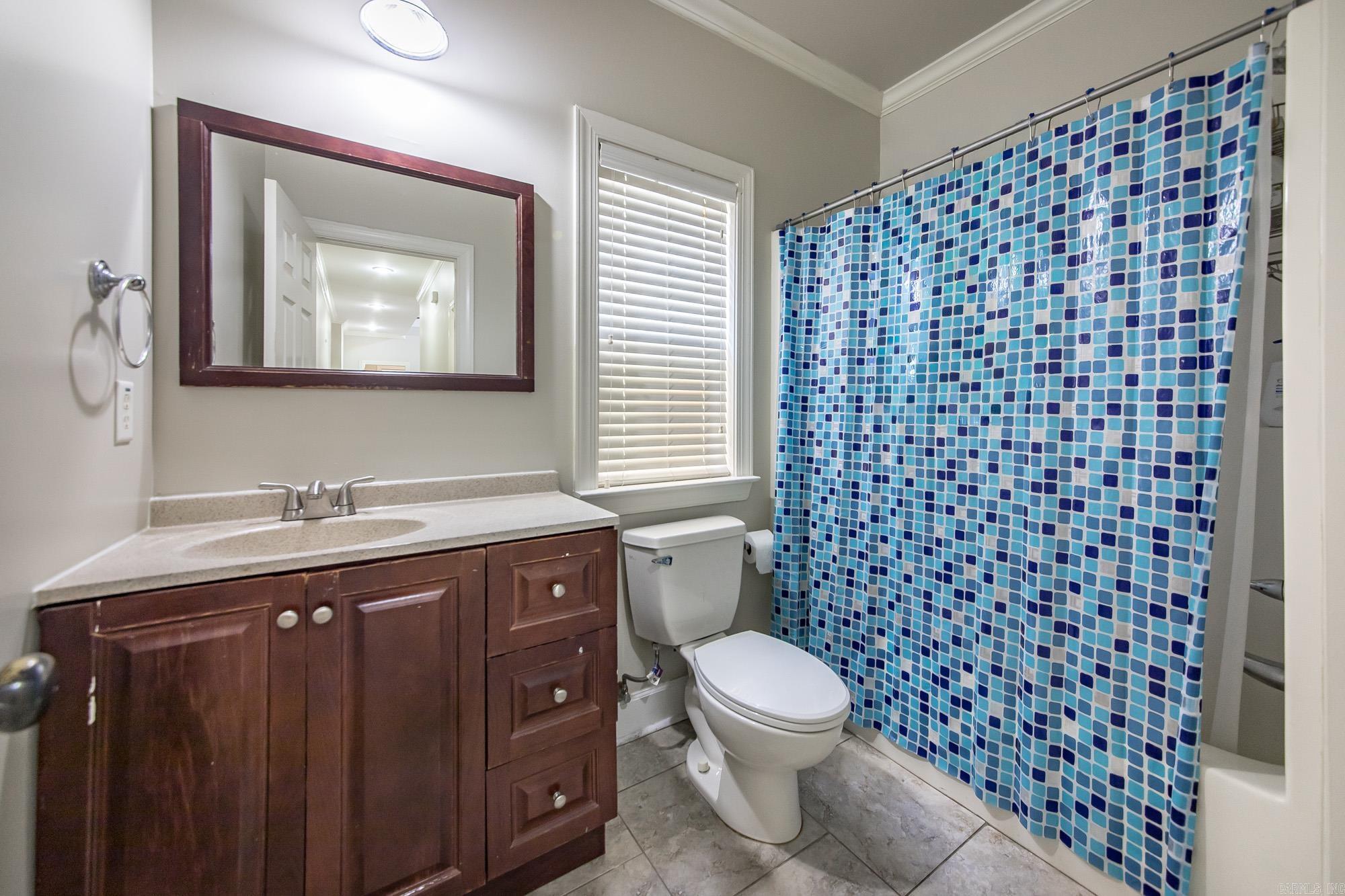 406 Parliament Drive Property Photo 14