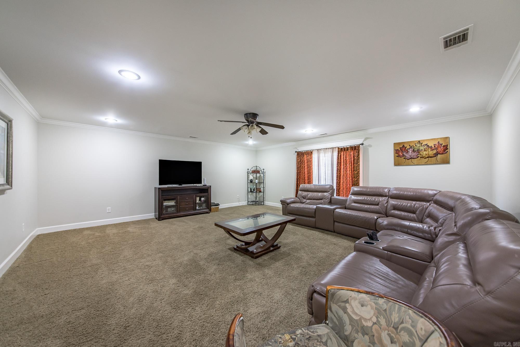 406 Parliament Drive Property Photo 23