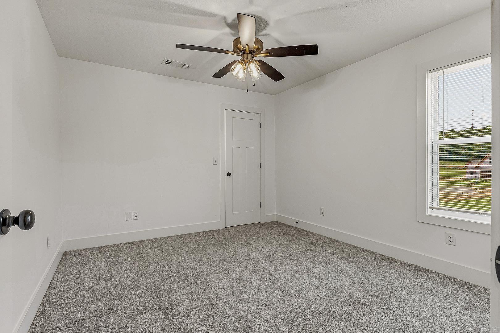 2211 S 20 Street Property Photo 29
