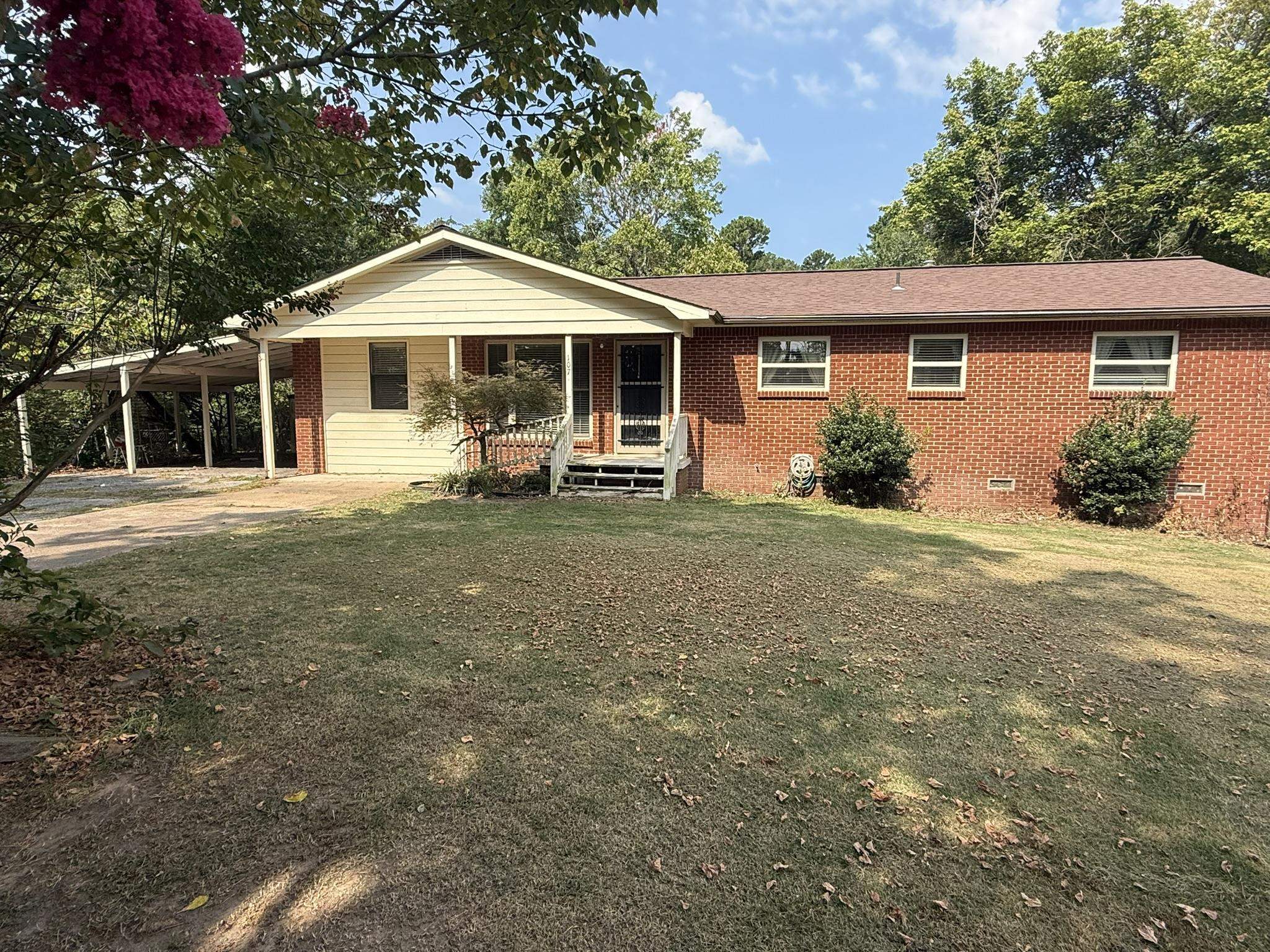 82 S Oak Street Property Photo 12