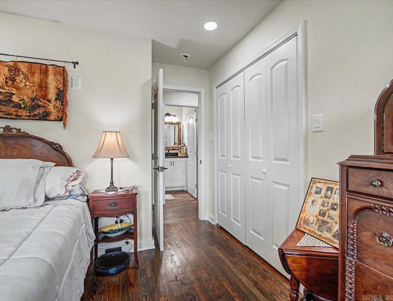 111 Orchard Property Photo 16