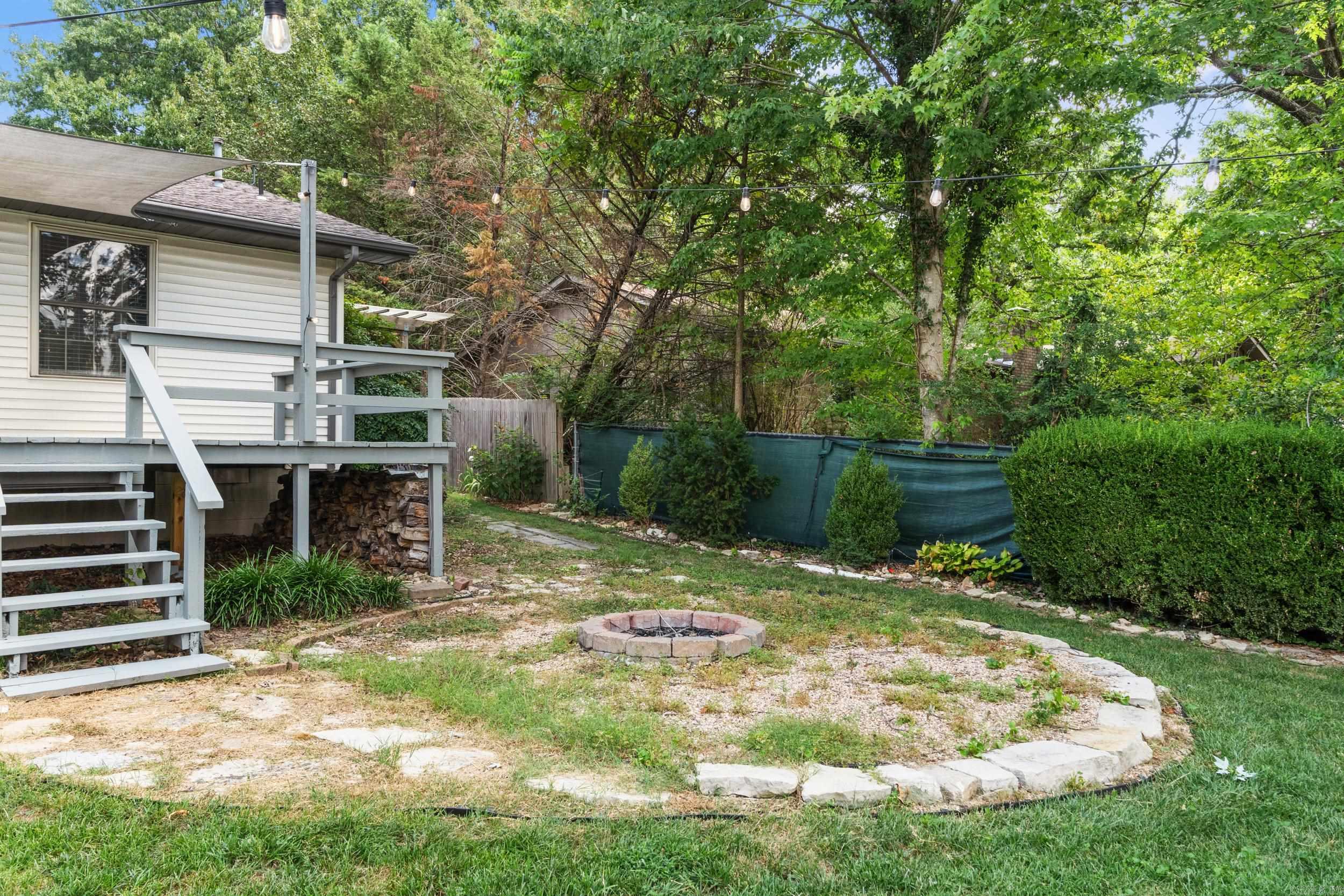 805 Illinois Ave Property Photo 32