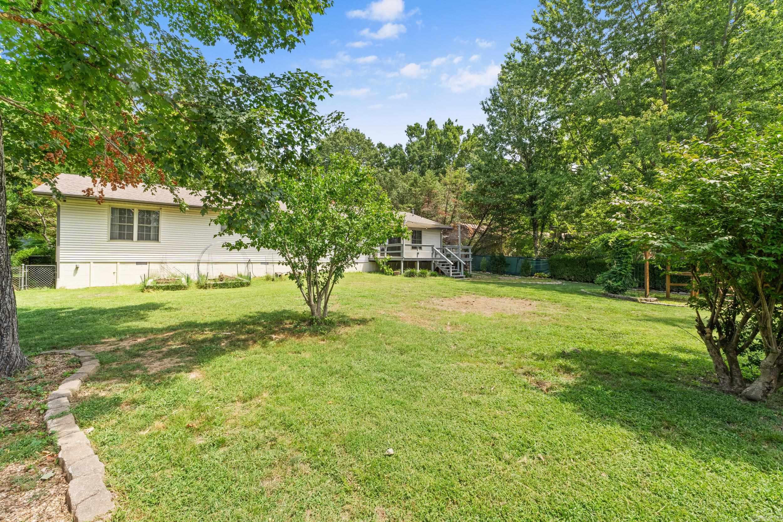 805 Illinois Ave Property Photo 36