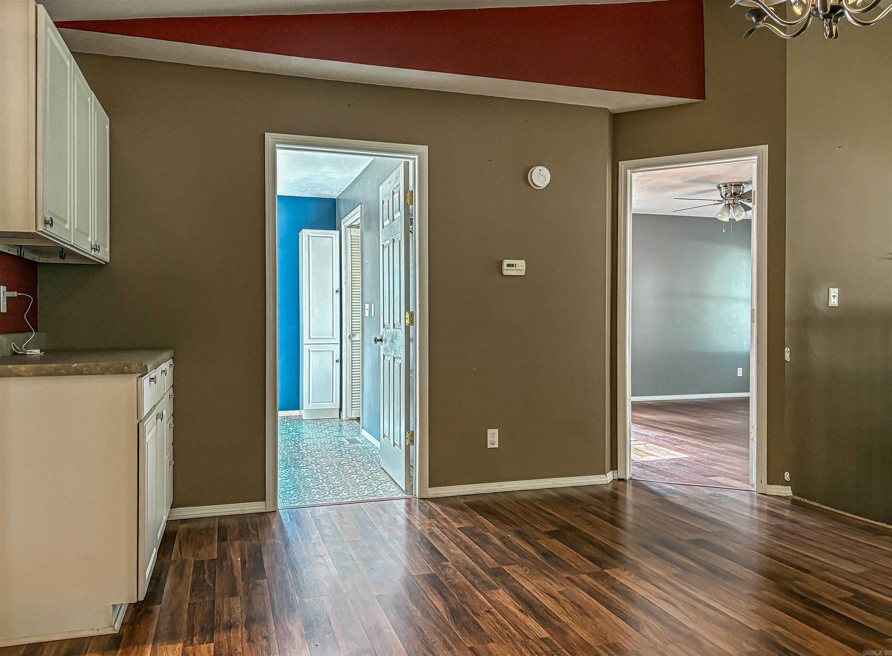 345 Mc 8125 Property Photo 27