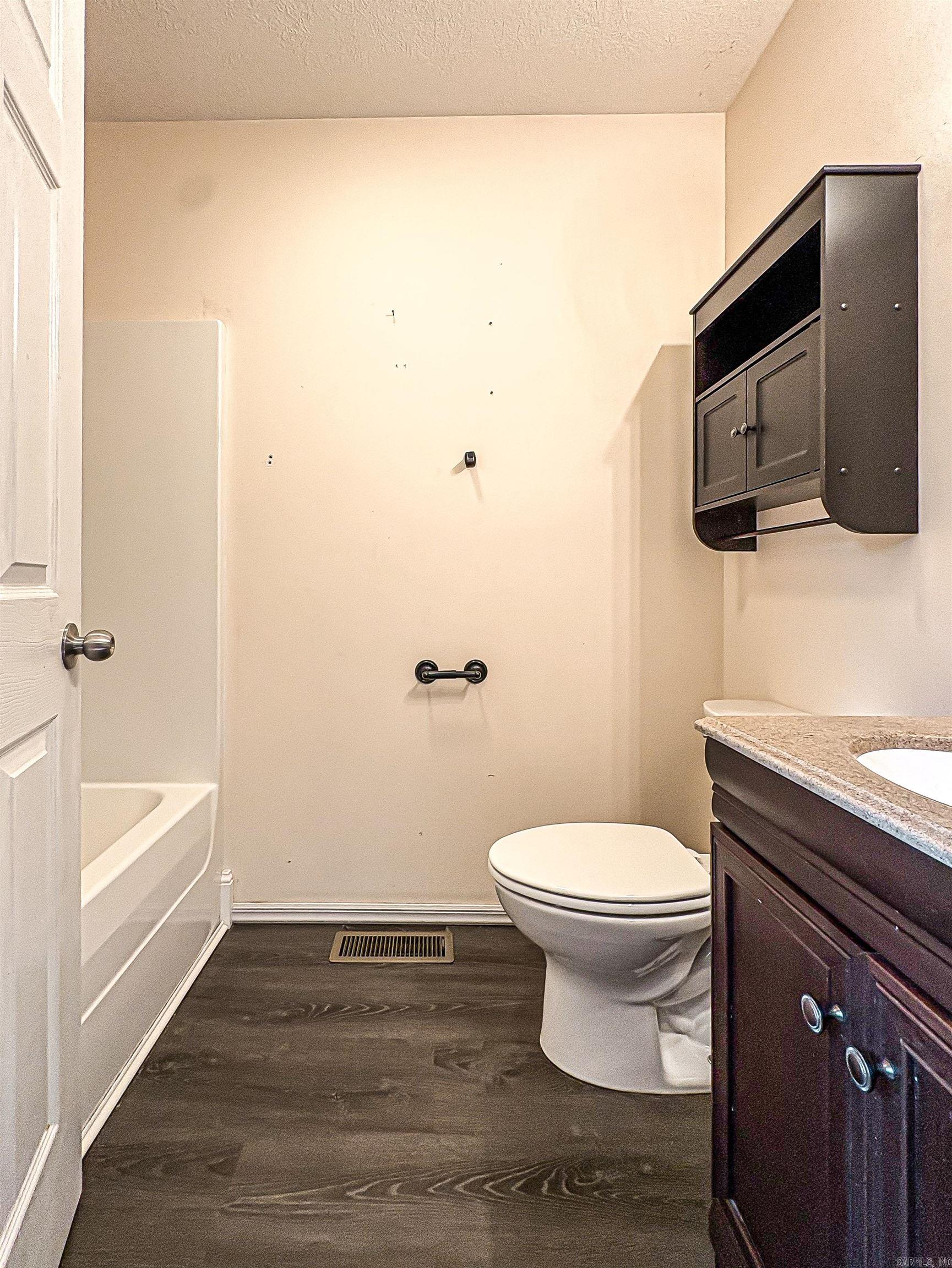 345 Mc 8125 Property Photo 34