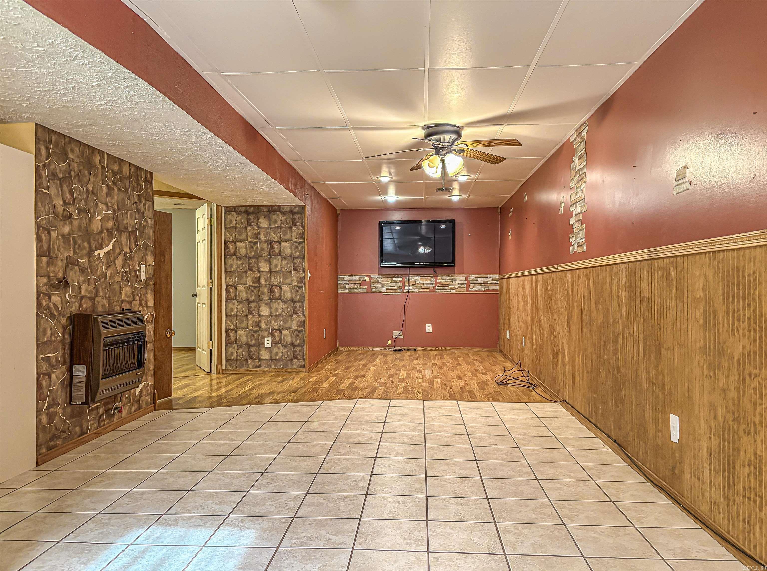 345 Mc 8125 Property Photo 41