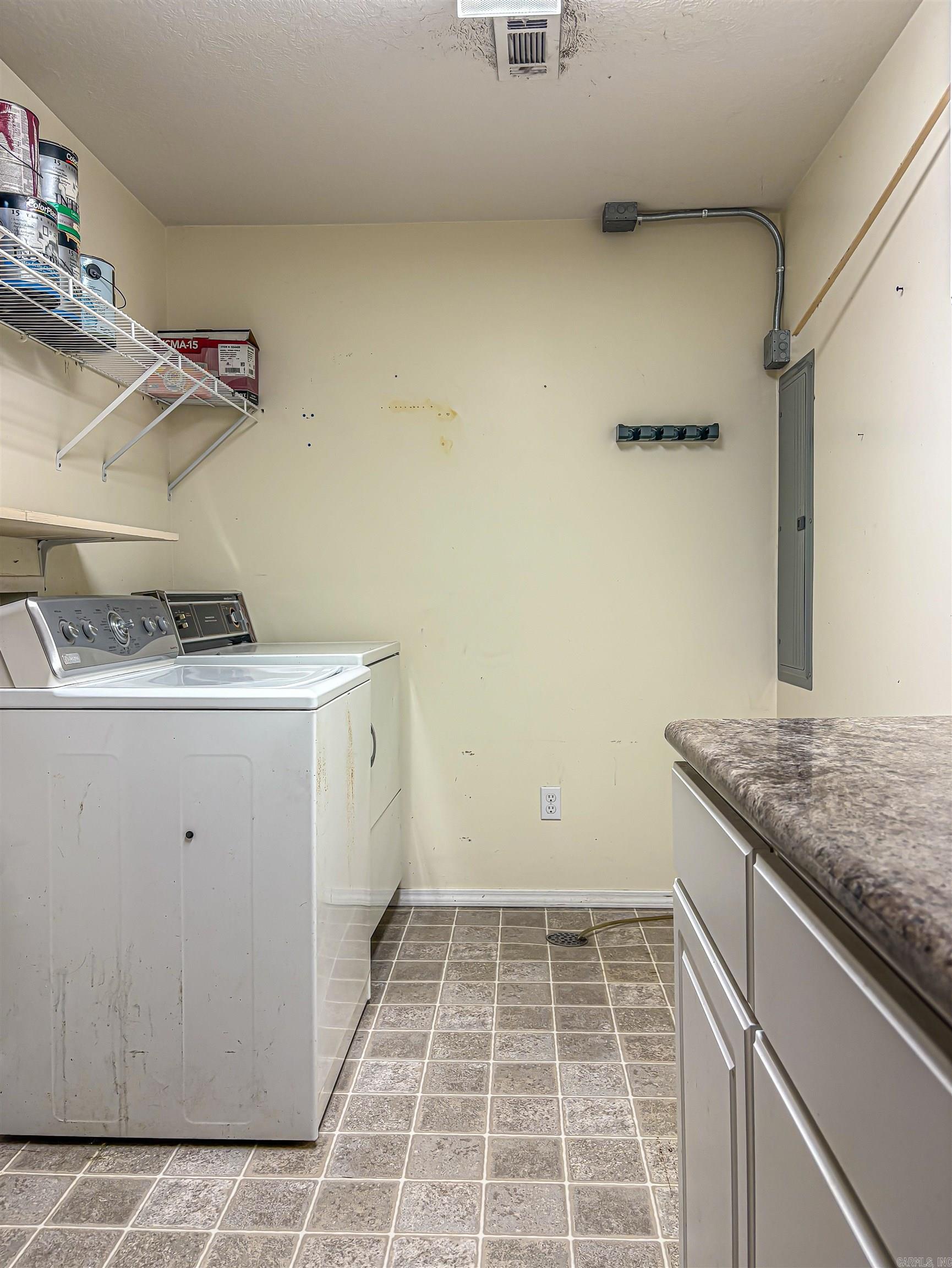 345 Mc 8125 Property Photo 45