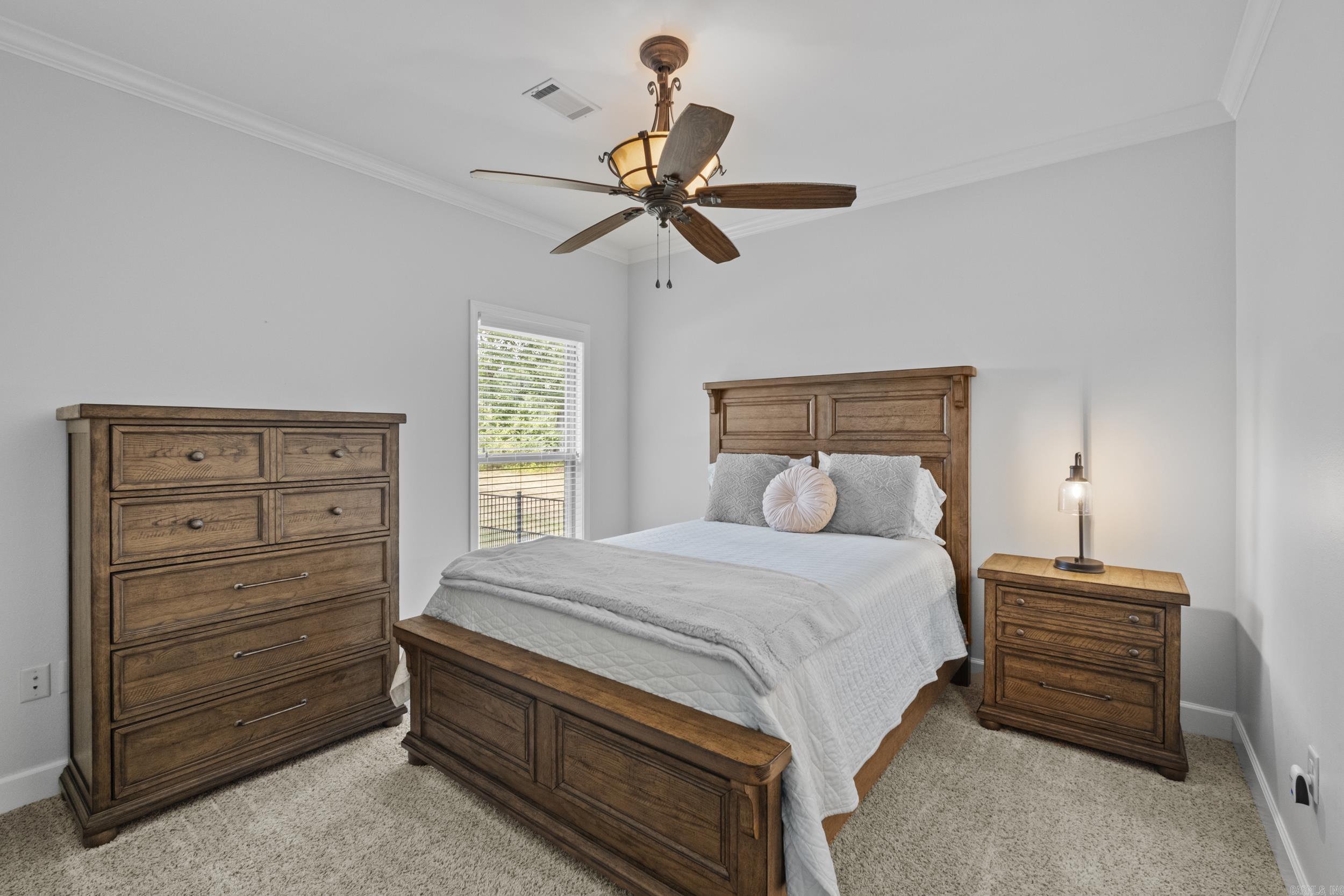 125 E River Drive Property Photo 38