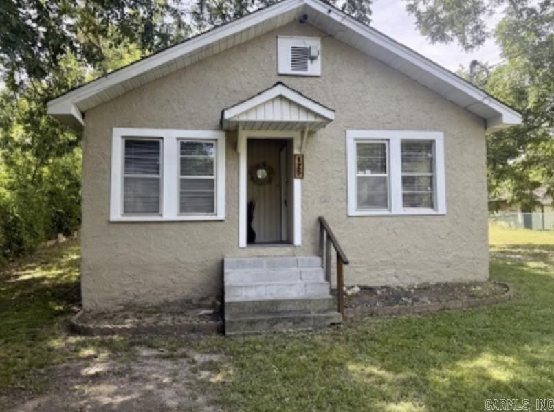 125 Plain Street Property Photo 1