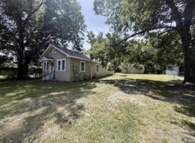 125 Plain Street Property Photo 2