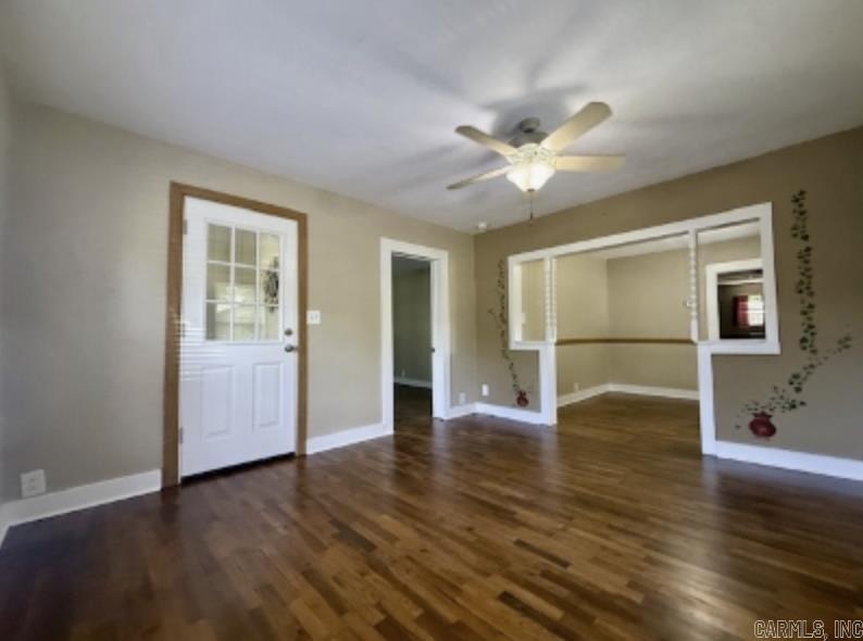 125 Plain Street Property Photo 4