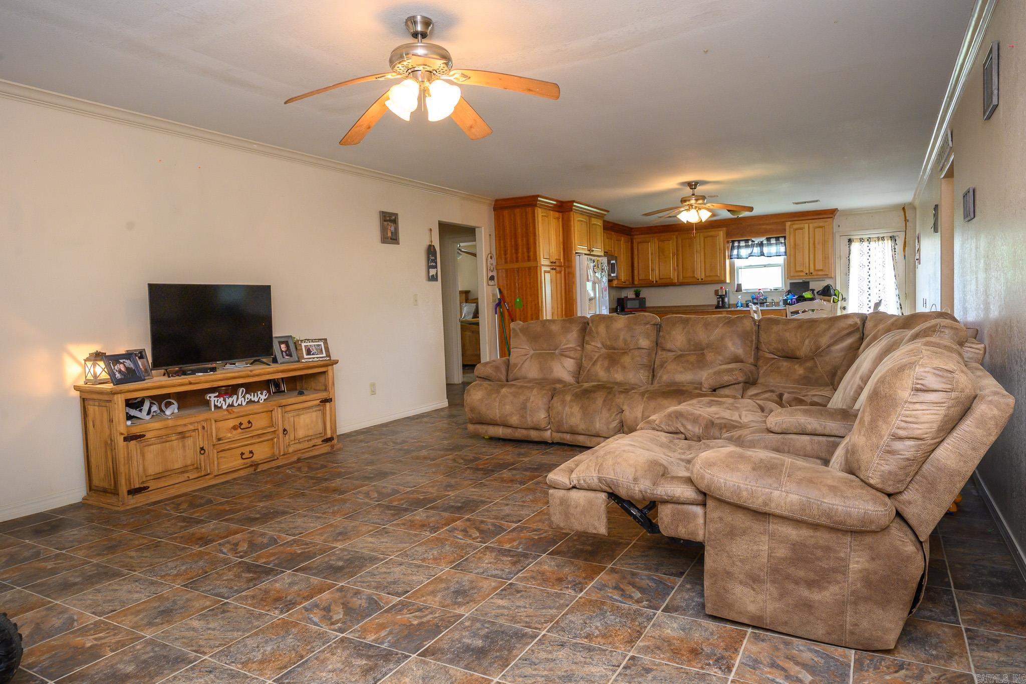 156 Frontier Ln. Property Photo 5